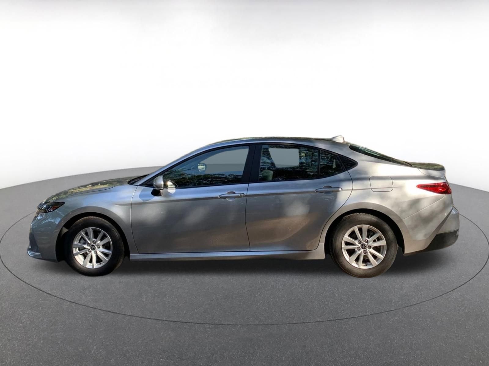 Thumbnail: 2025 Toyota Camry - 4