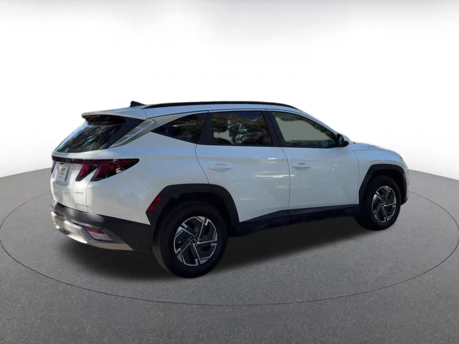 Thumbnail: 2025 Hyundai Tucson - 15