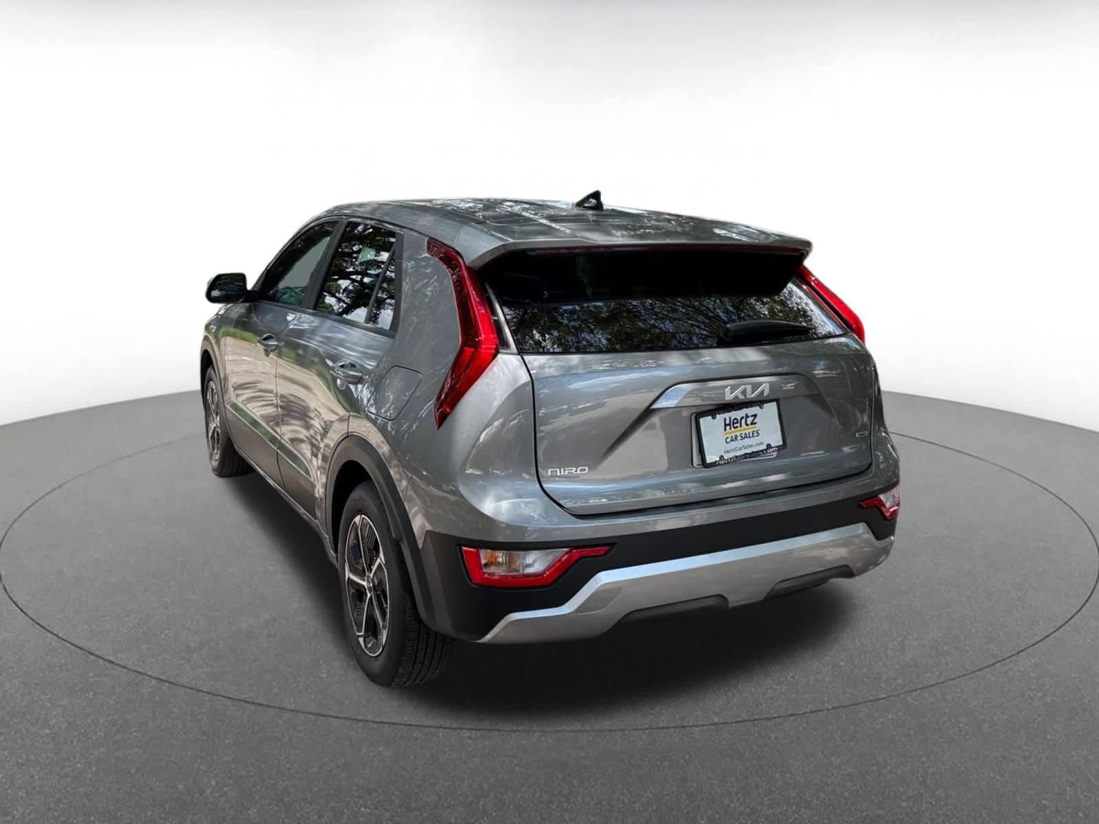Thumbnail: 2026 Kia Niro - 5