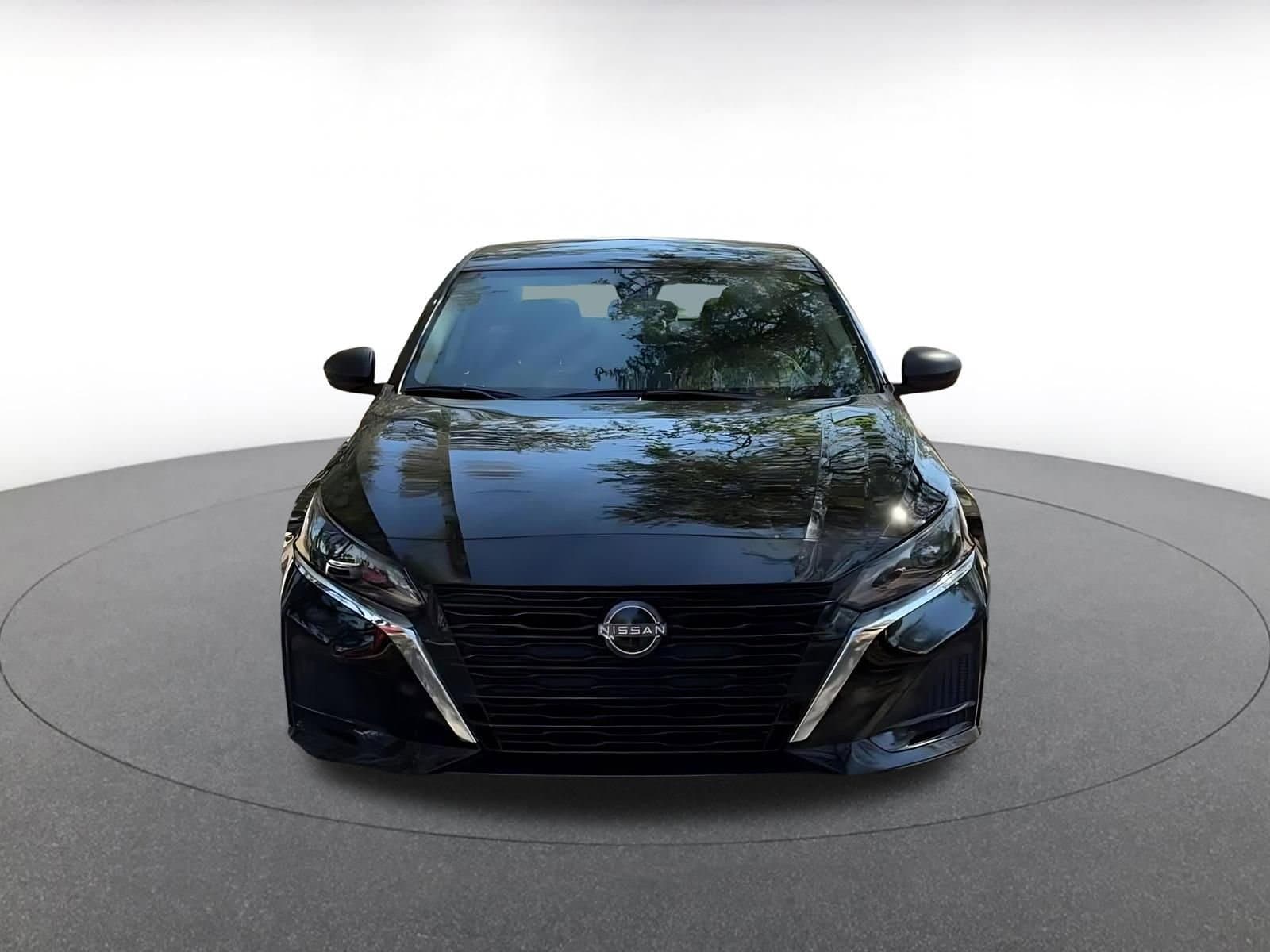 Thumbnail: 2025 Nissan Altima - 4