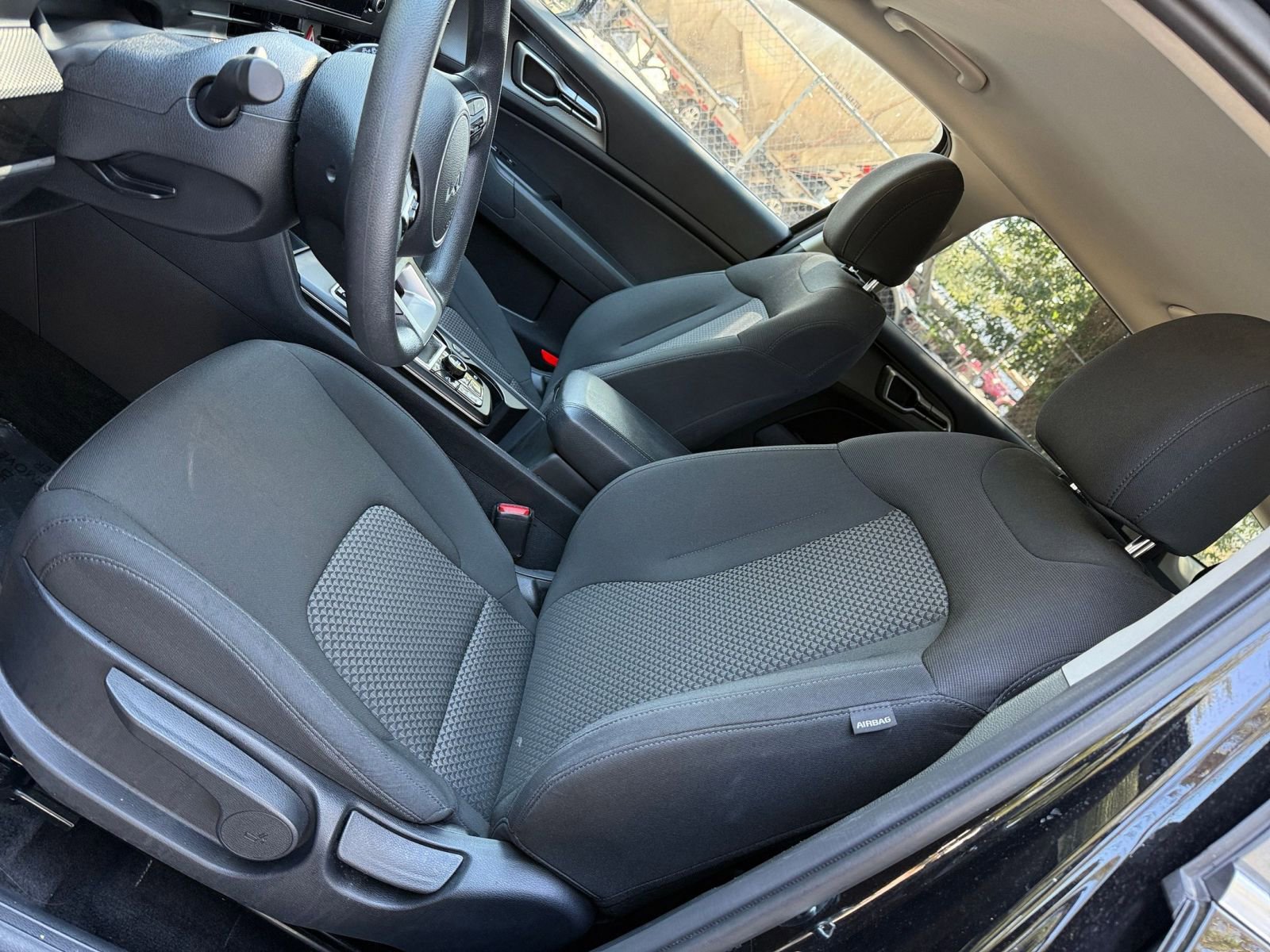 Thumbnail: 2024 Kia Sportage - 21