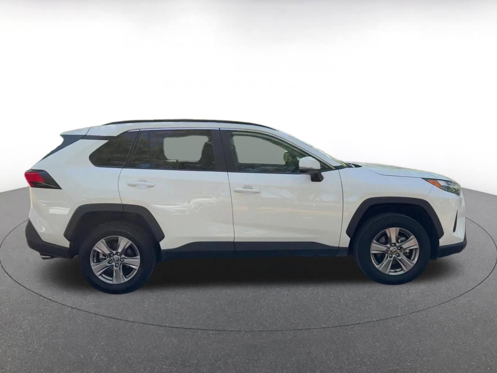 Thumbnail: 2025 Toyota RAV4 - 16