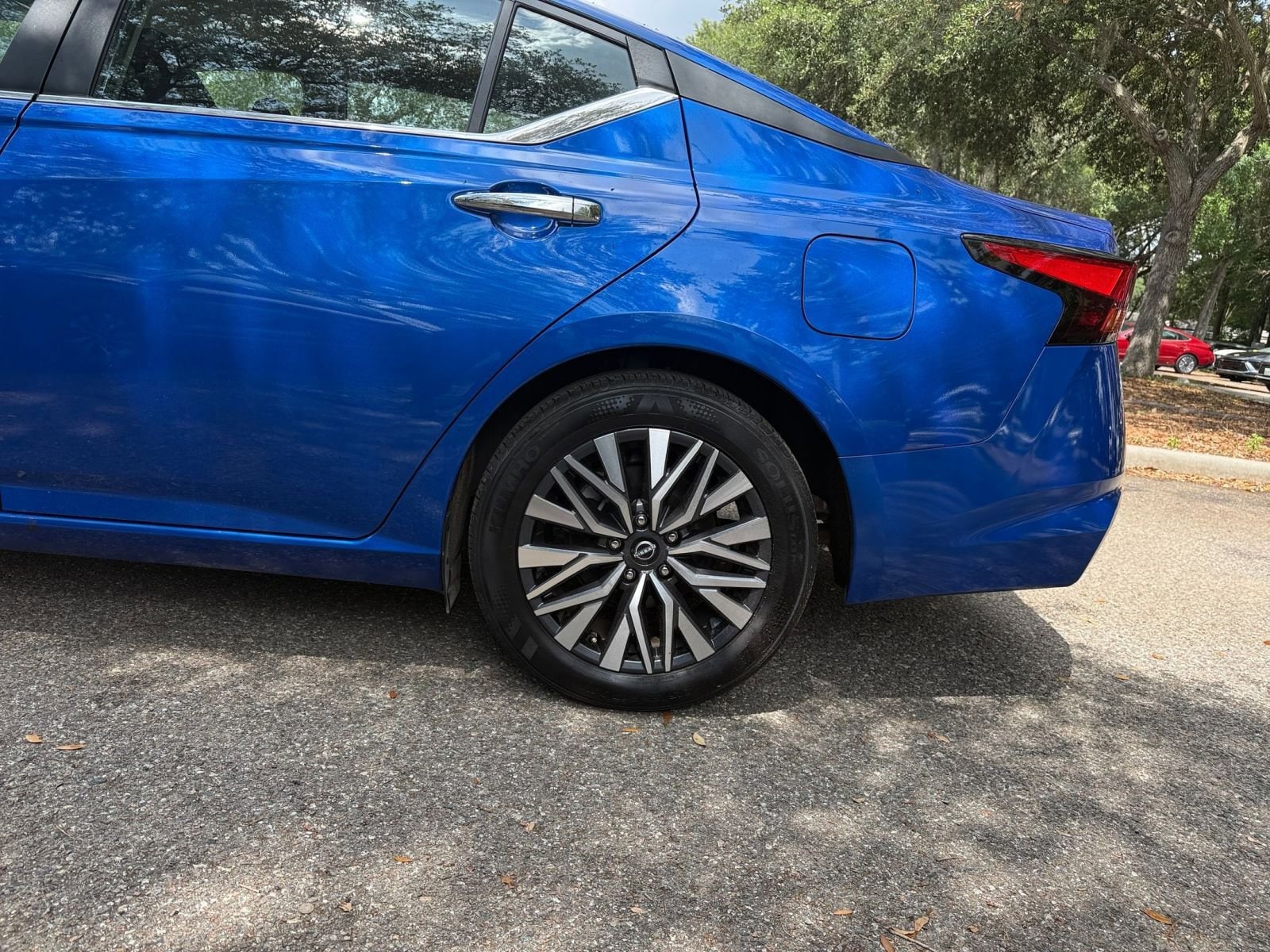 Thumbnail: 2025 Nissan Altima - 27