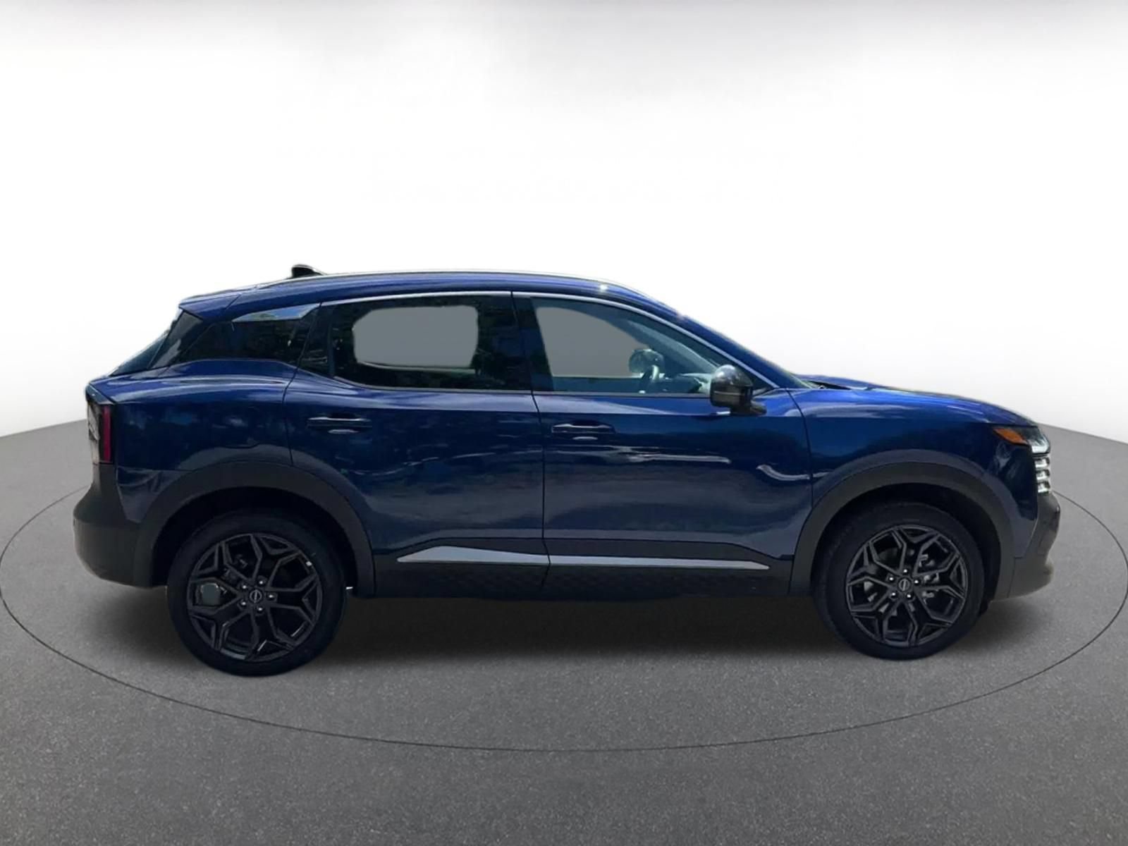 Thumbnail: 2026 Nissan Kicks - 15