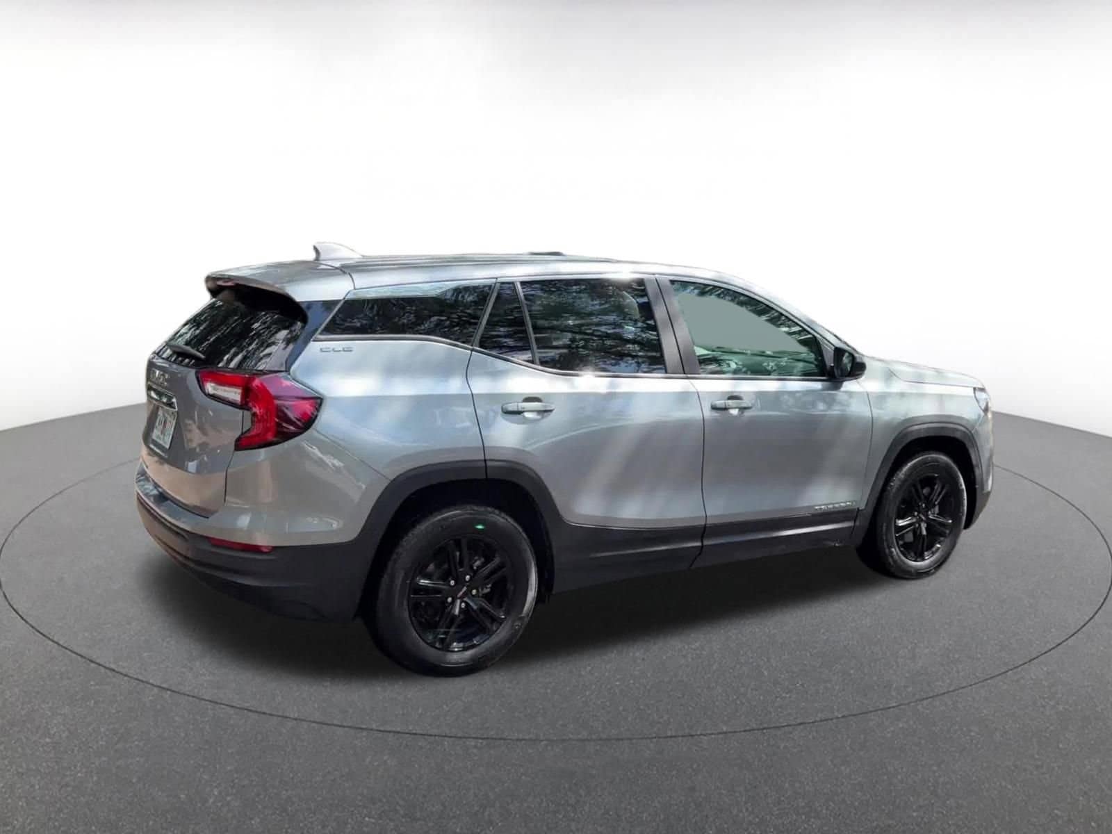 Thumbnail: 2024 GMC Terrain - 15