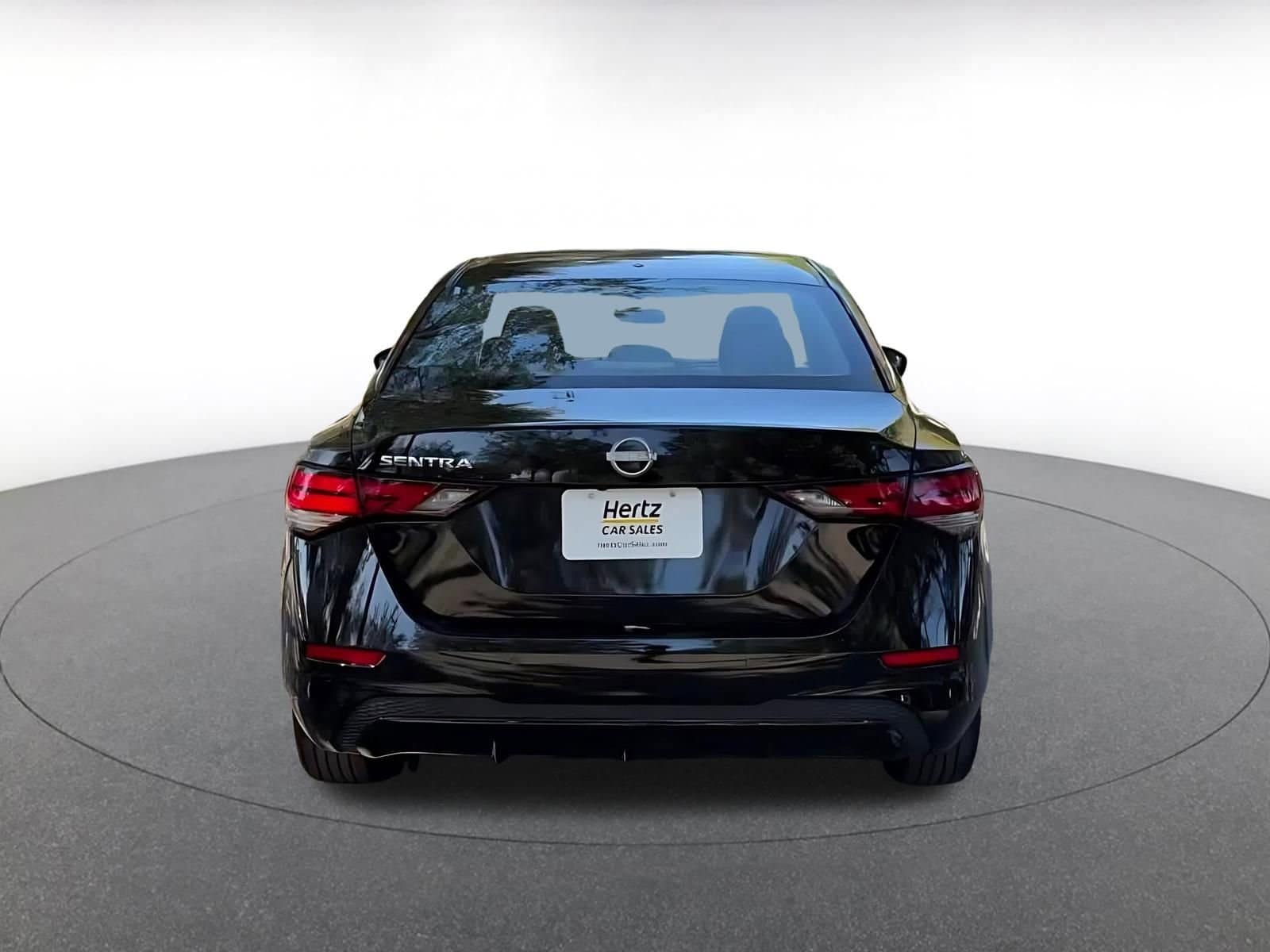 Thumbnail: 2025 Nissan Sentra - 24