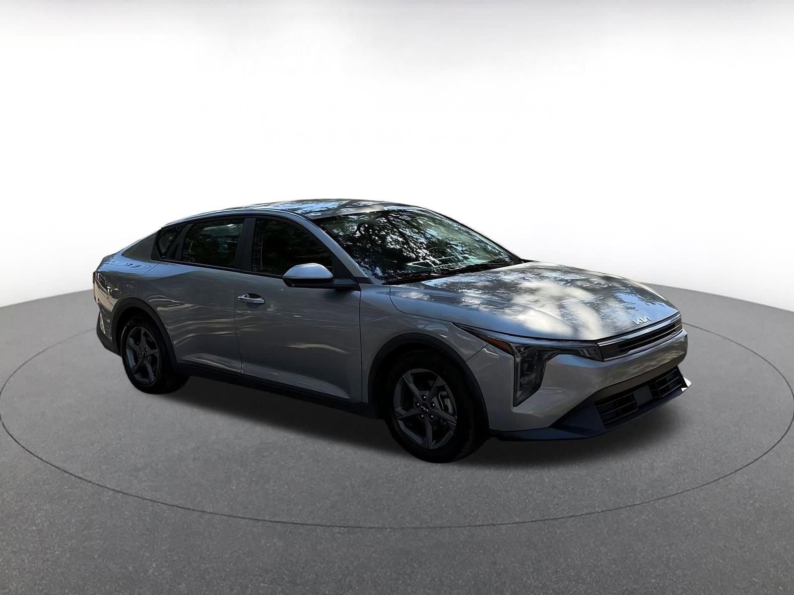 Thumbnail: 2025 Kia K4 - 1