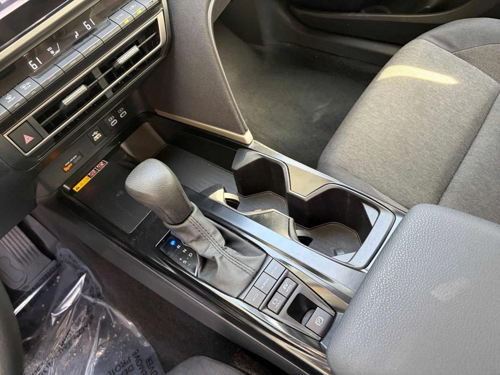 Thumbnail: 2025 Toyota Camry - 35