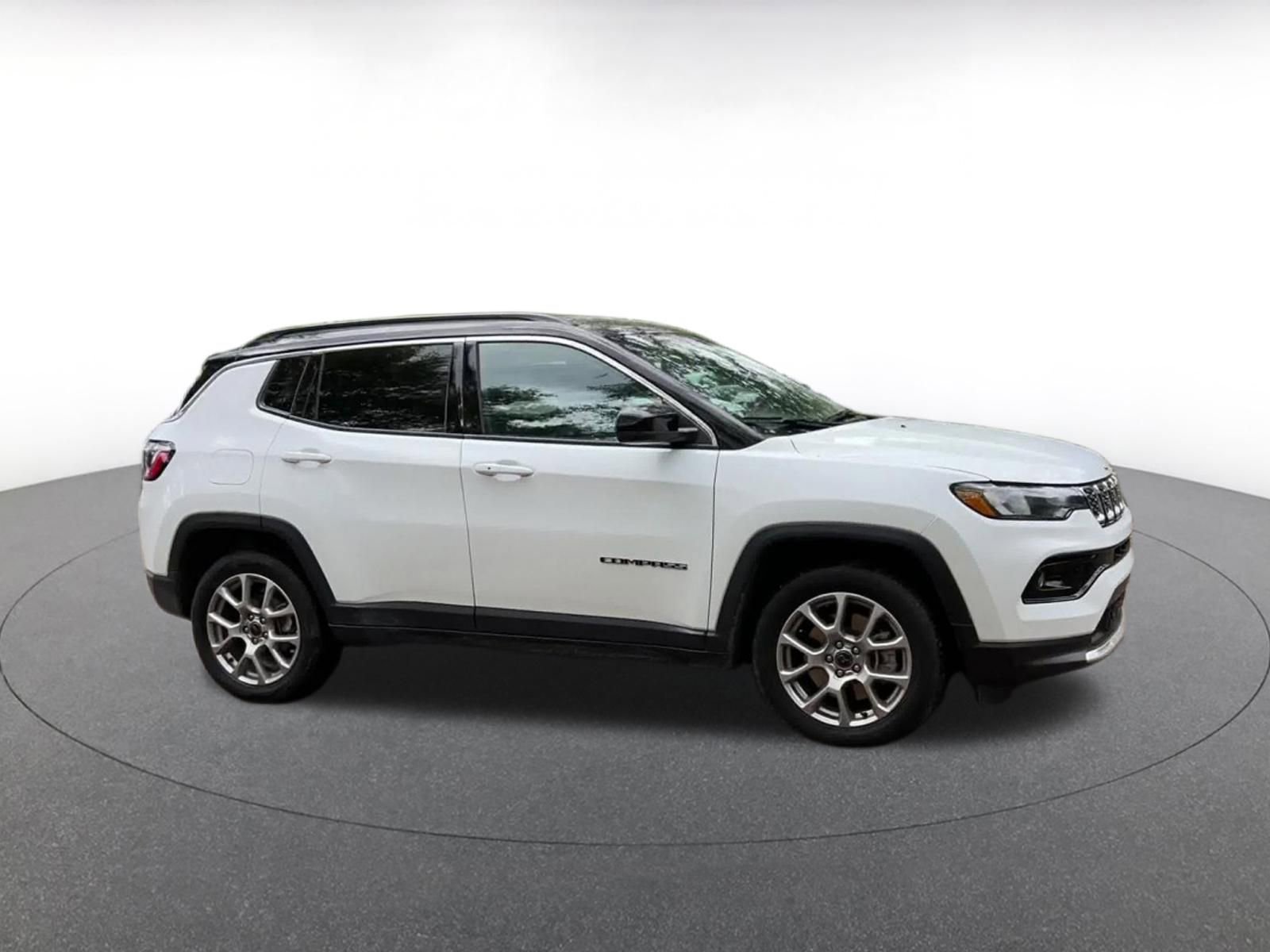 Thumbnail: 2025 Jeep Compass - 2