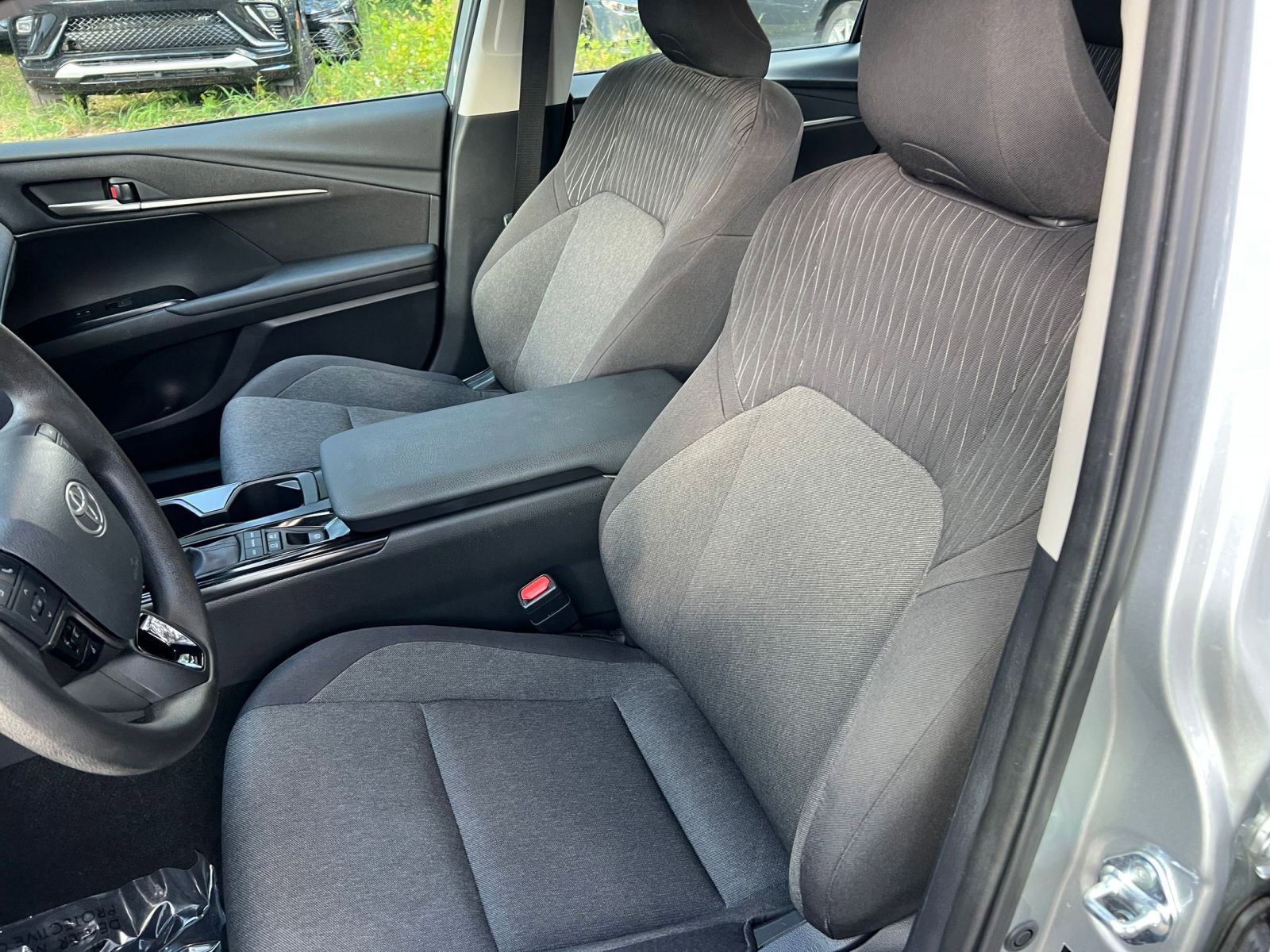 Thumbnail: 2025 Toyota Camry - 30