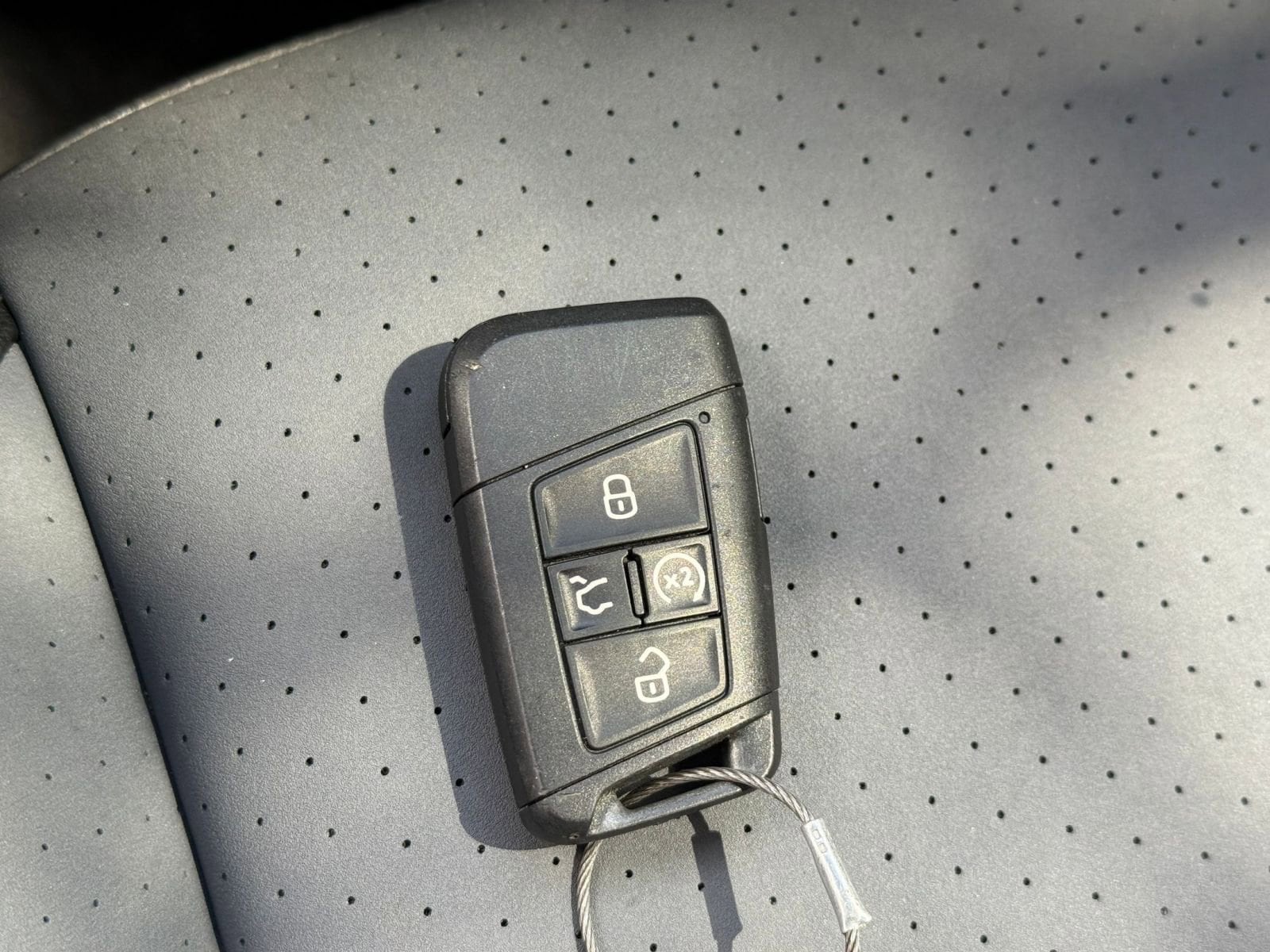 Thumbnail: 2025 Volkswagen Jetta - 18