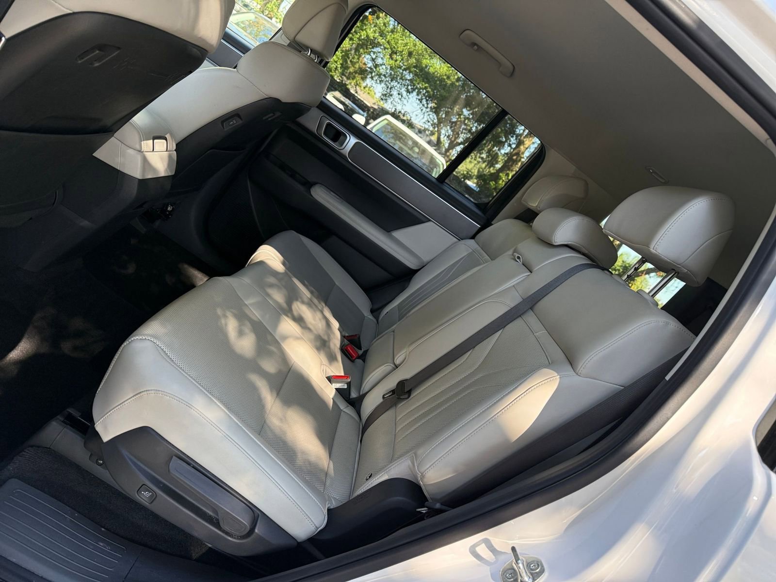 Thumbnail: 2025 Hyundai Santa Fe - 31