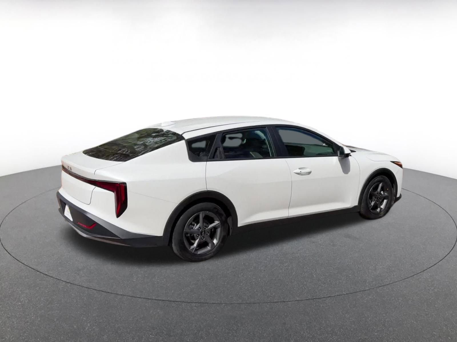 Thumbnail: 2025 Kia K4 - 15