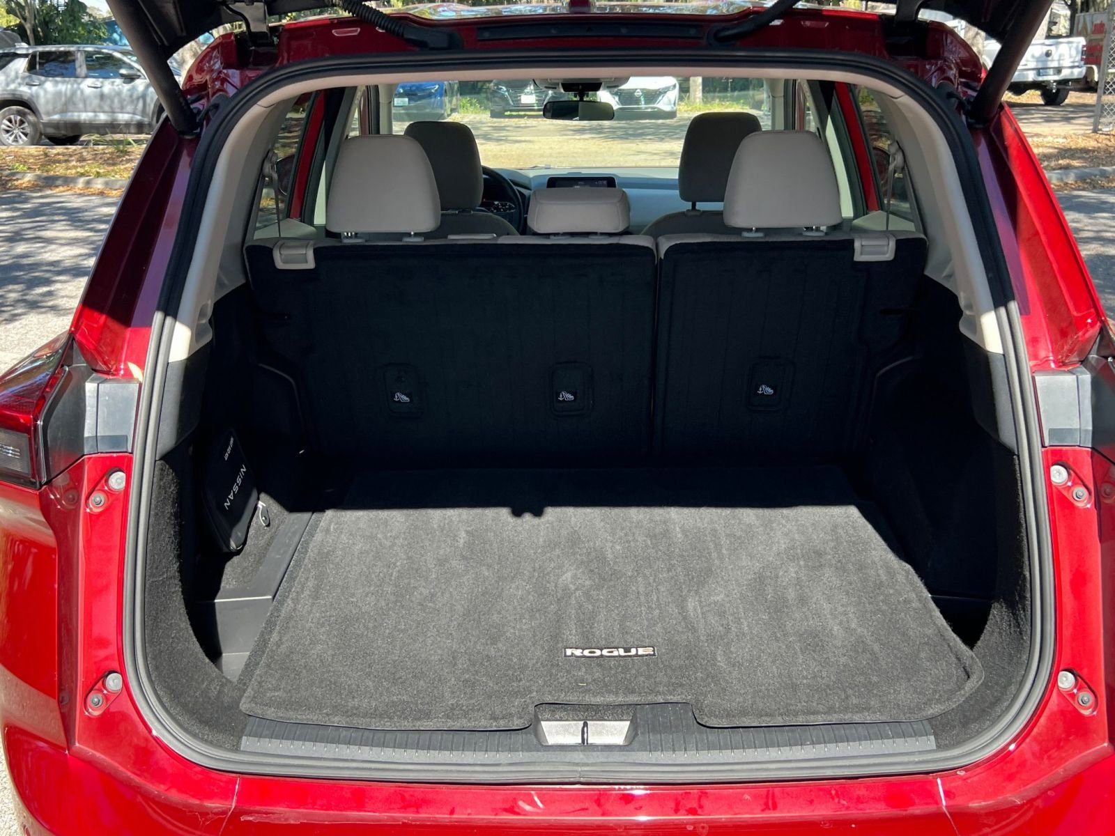 Thumbnail: 2025 Nissan Rogue - 28