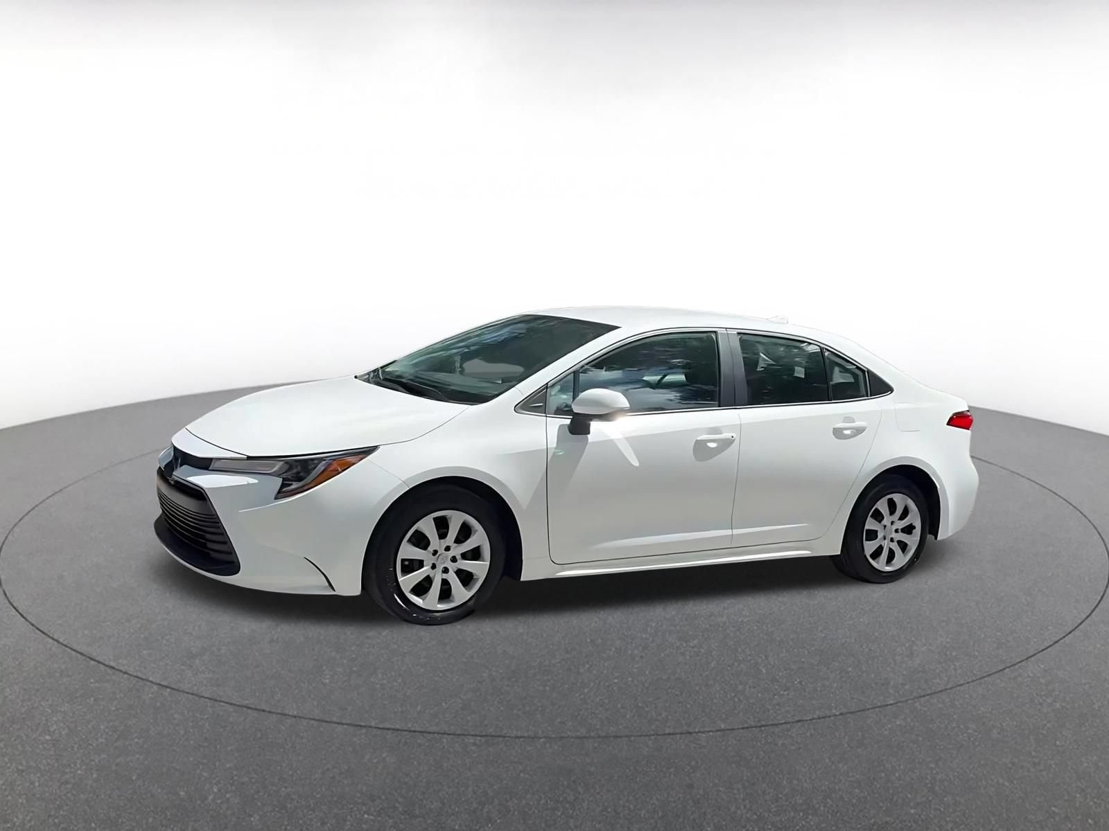 Thumbnail: 2025 Toyota Corolla - 8