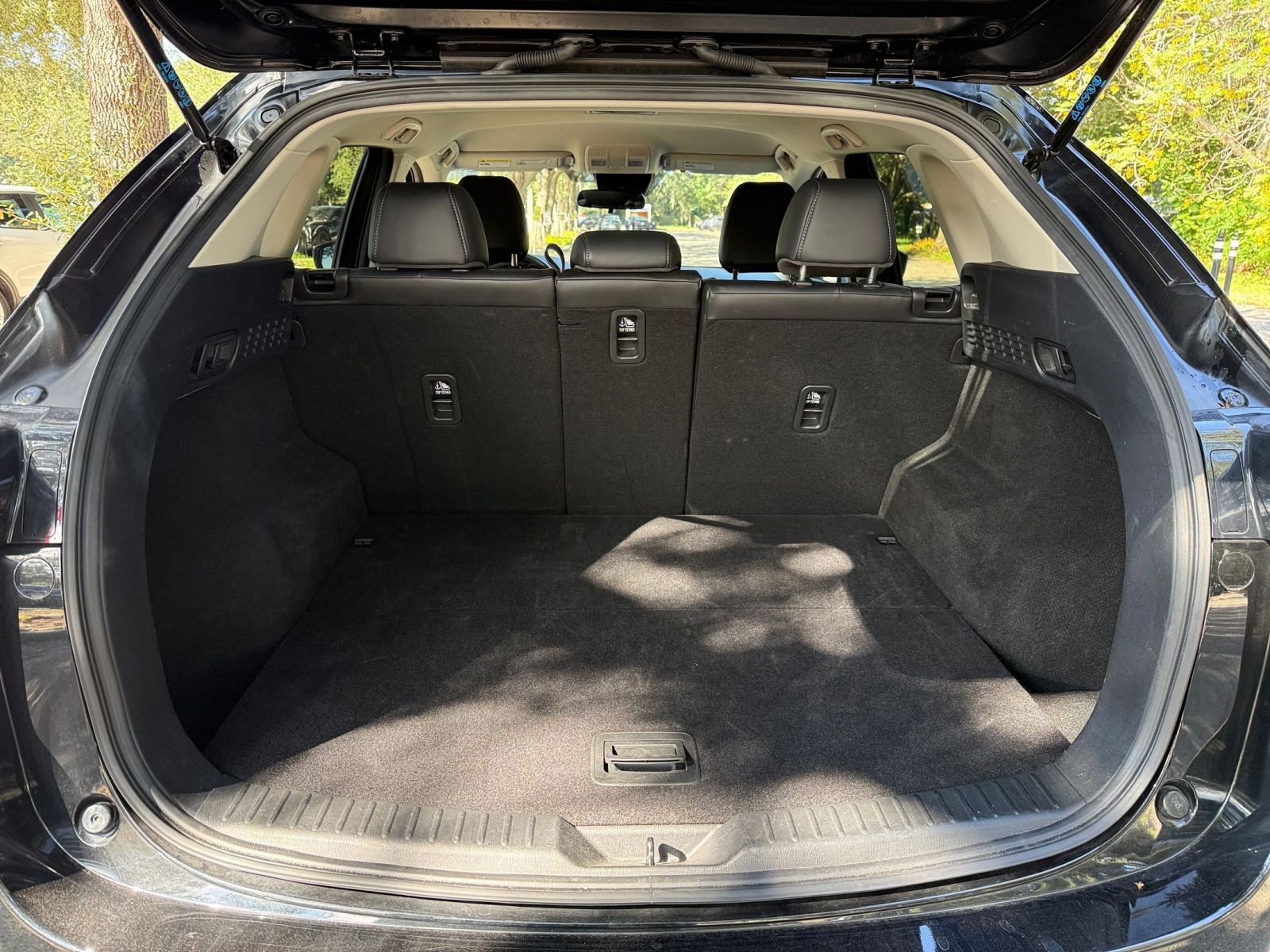 Thumbnail: 2025 Mazda CX-5 - 24