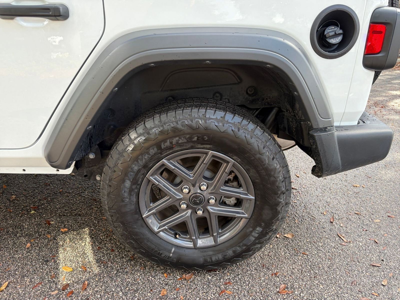 Thumbnail: 2025 Jeep Wrangler - 23