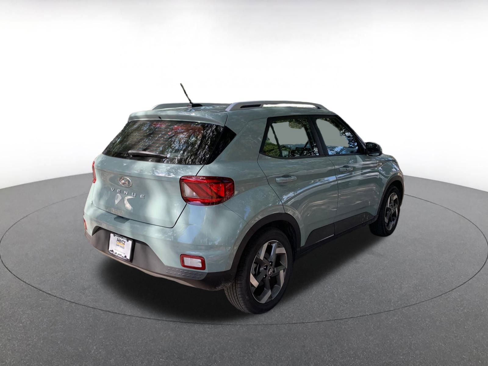 Thumbnail: 2025 Hyundai Venue - 7