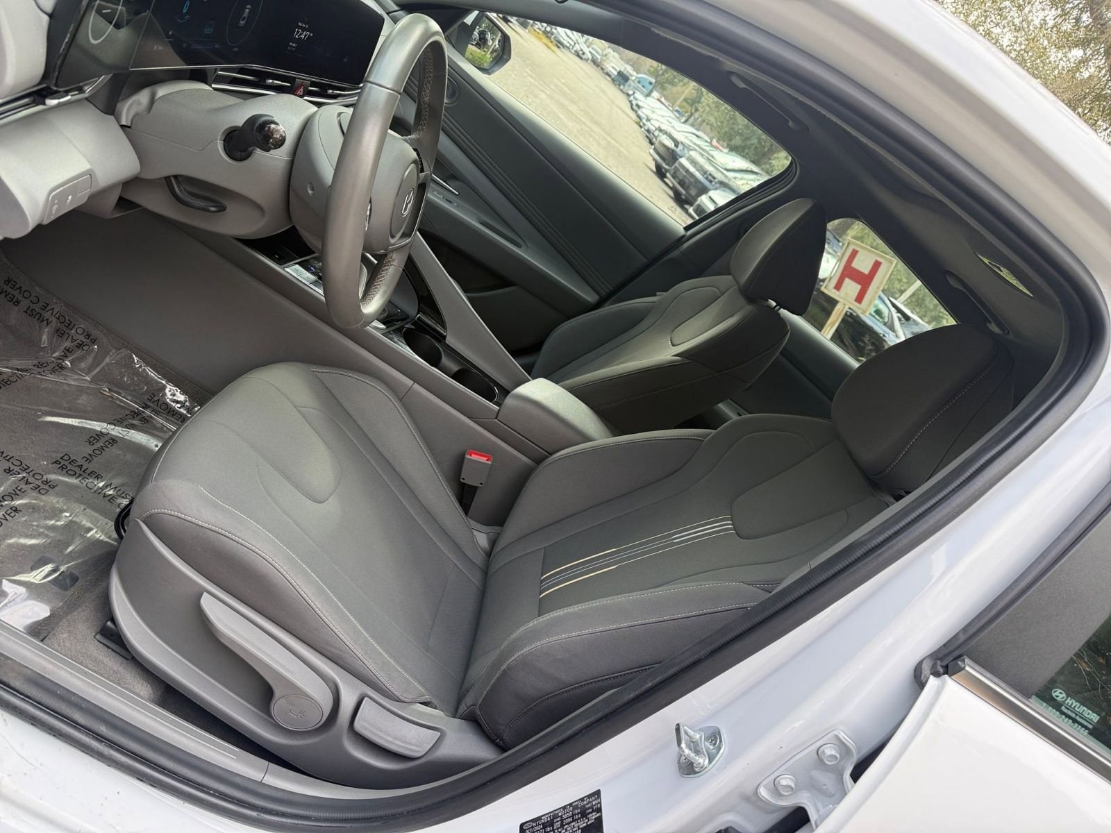 Thumbnail: 2025 Hyundai Elantra - 21