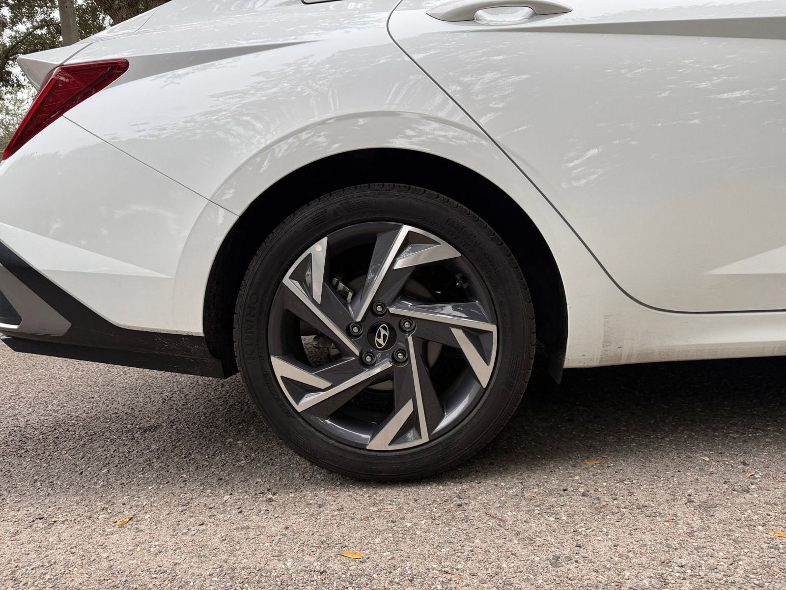 Thumbnail: 2025 Hyundai Elantra - 23