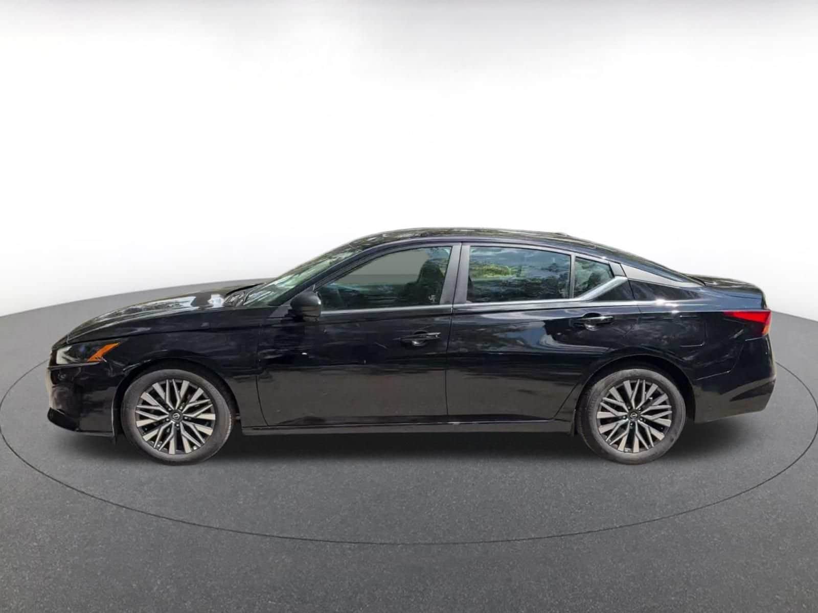 Thumbnail: 2026 Nissan Altima - 8