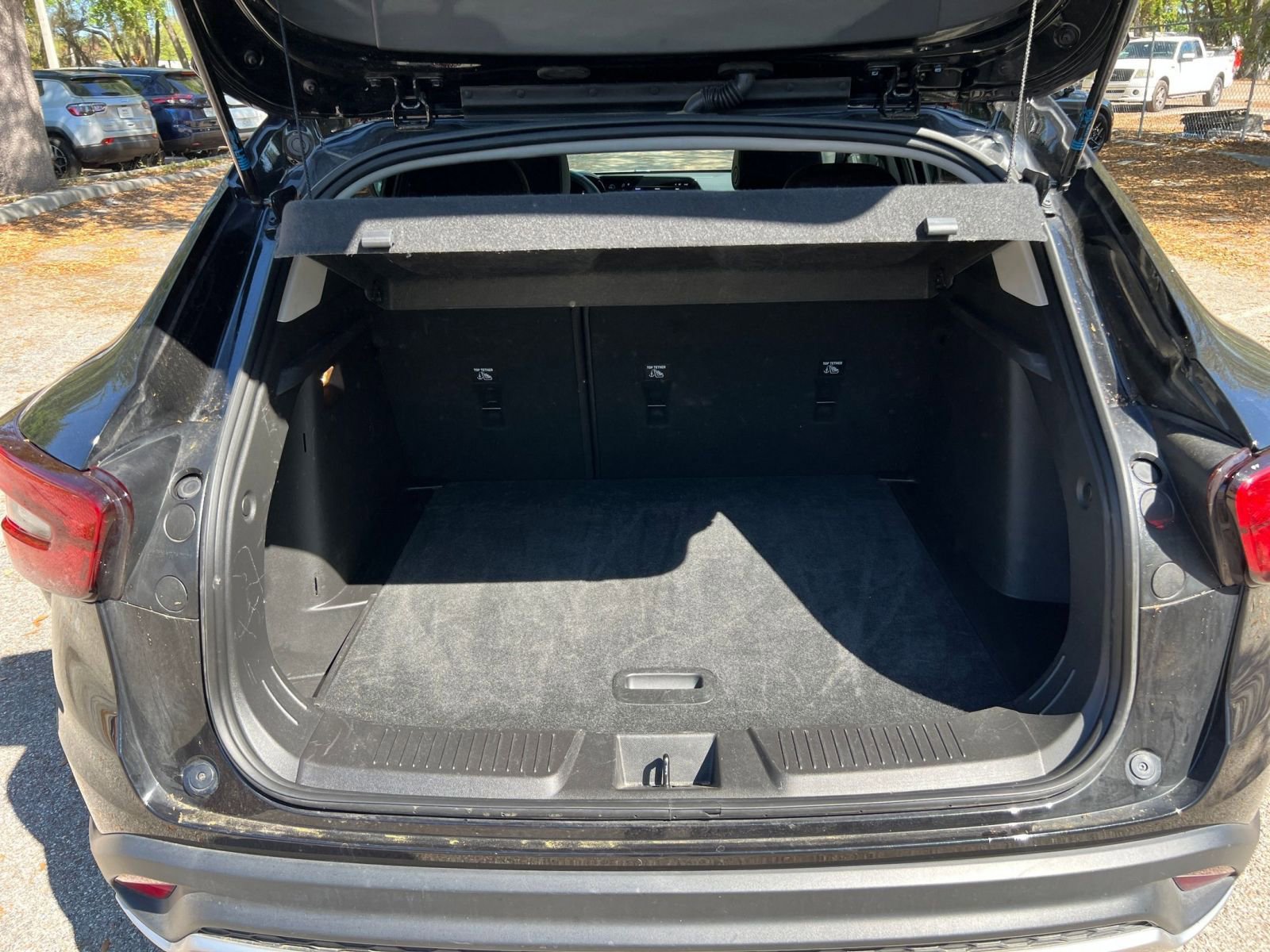 Thumbnail: 2025 Chevrolet Trax - 27