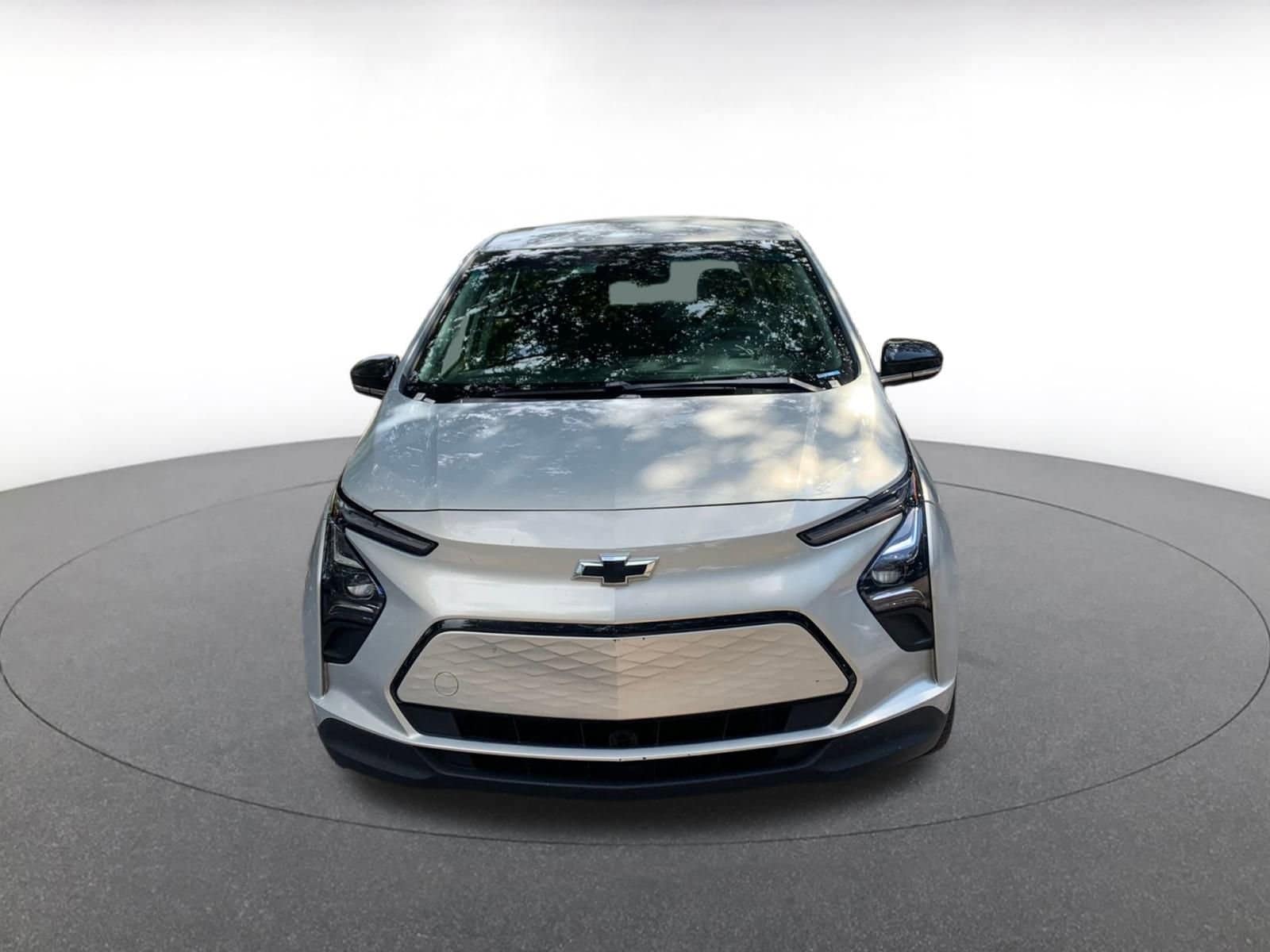 Thumbnail: 2023 Chevrolet Bolt EV - 2