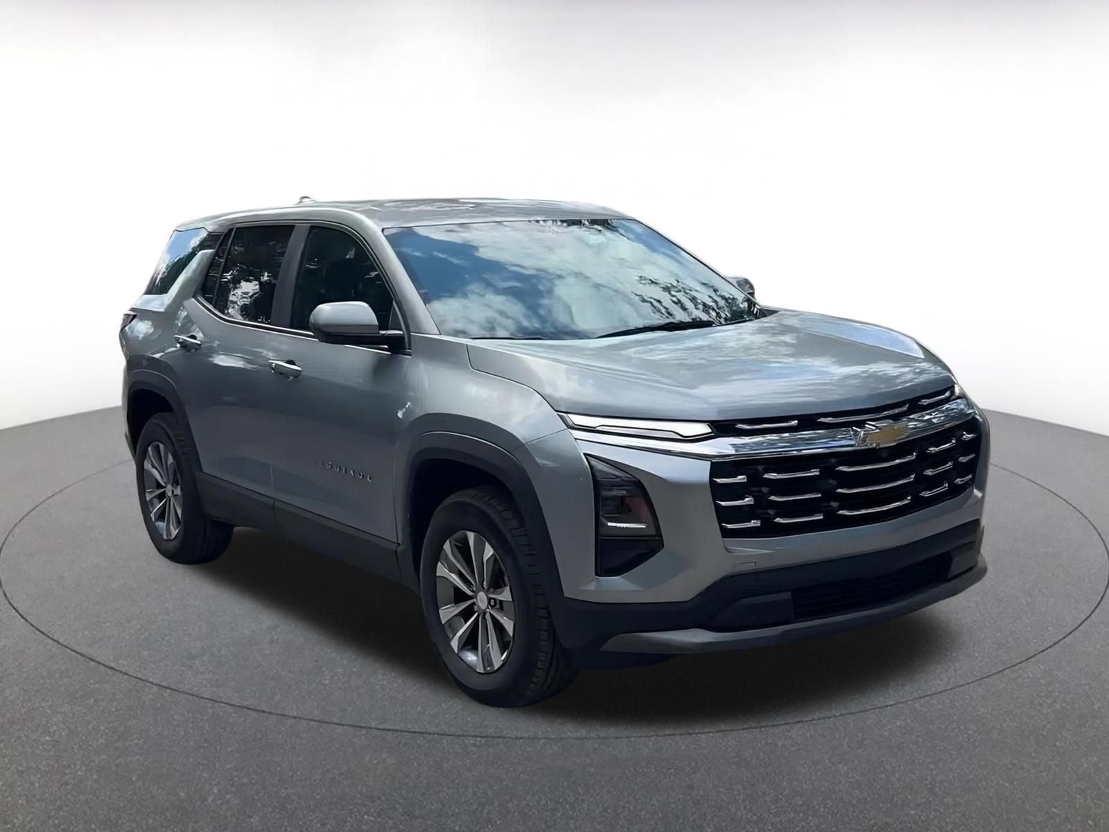 Thumbnail: 2025 Chevrolet Equinox - 3