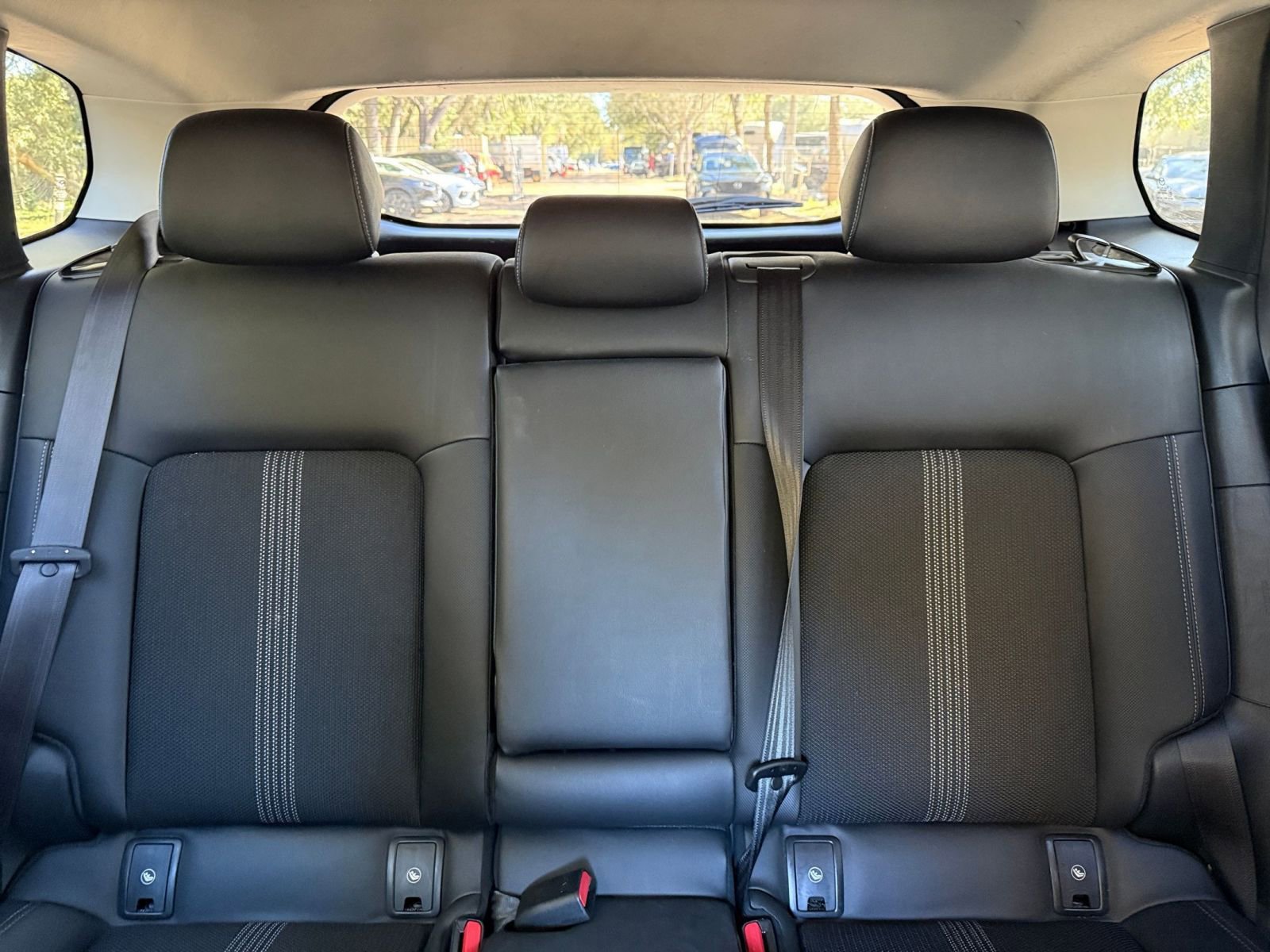 Thumbnail: 2025 Mazda CX-50 - 32