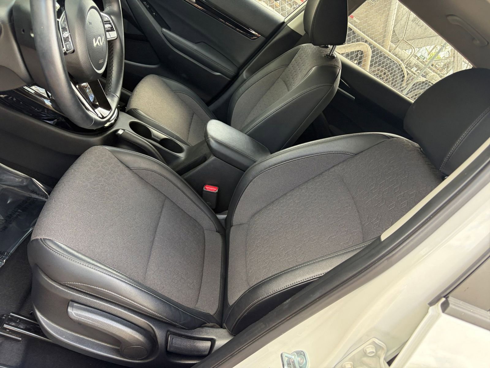 Thumbnail: 2025 Kia Seltos - 33