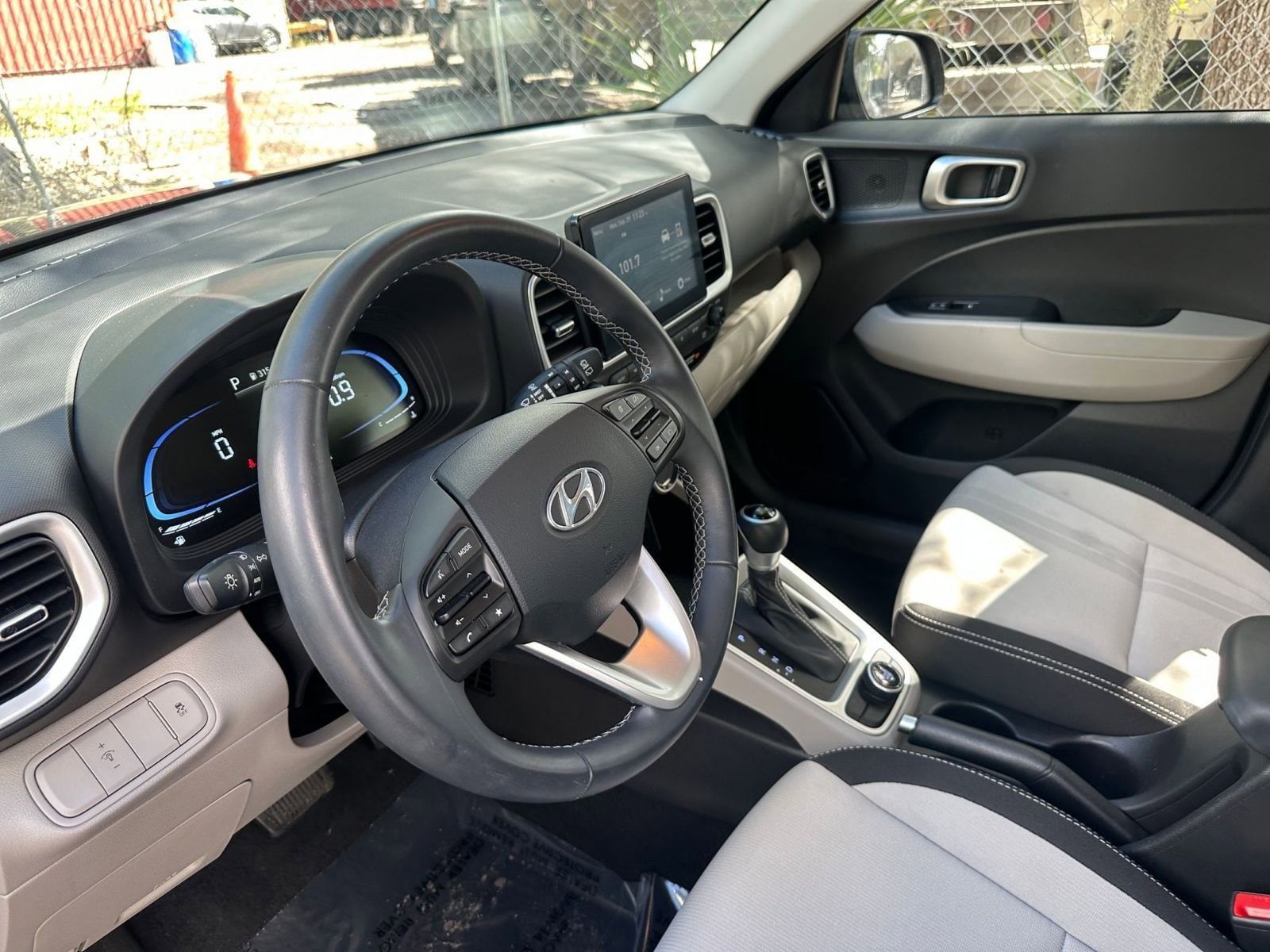 Thumbnail: 2025 Hyundai Venue - 28