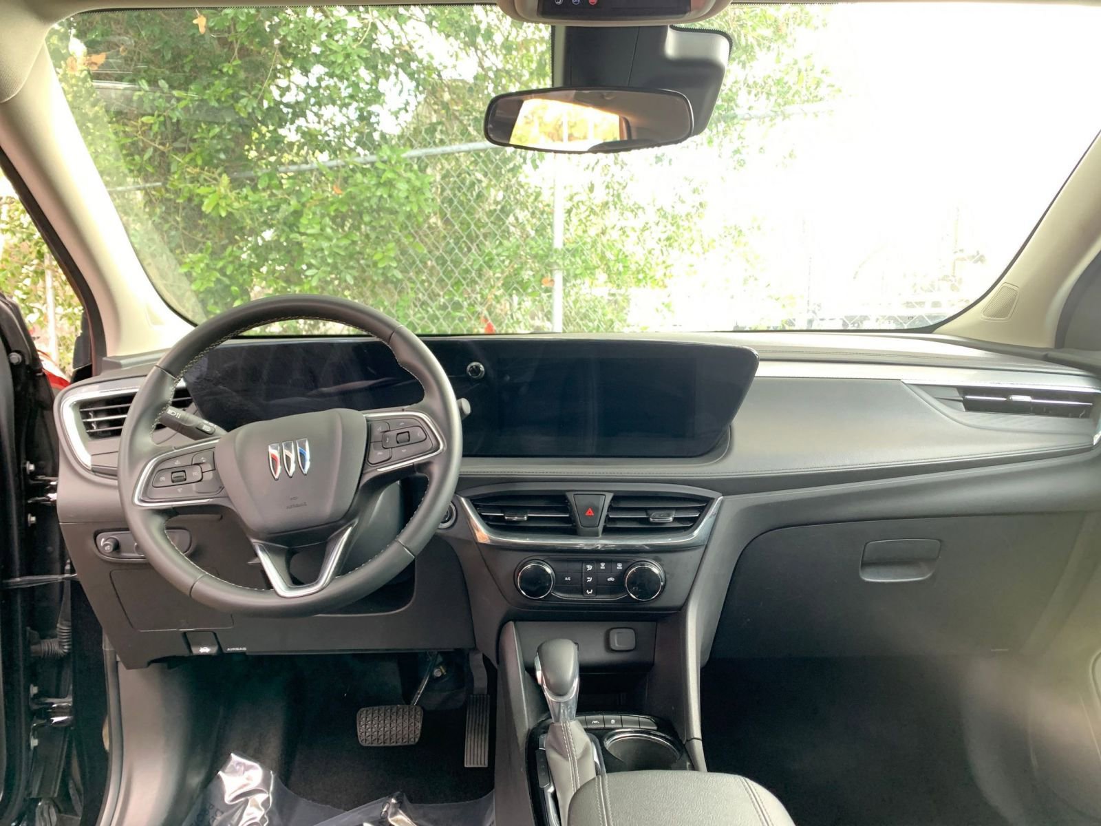 Thumbnail: 2025 Buick Encore GX - 31