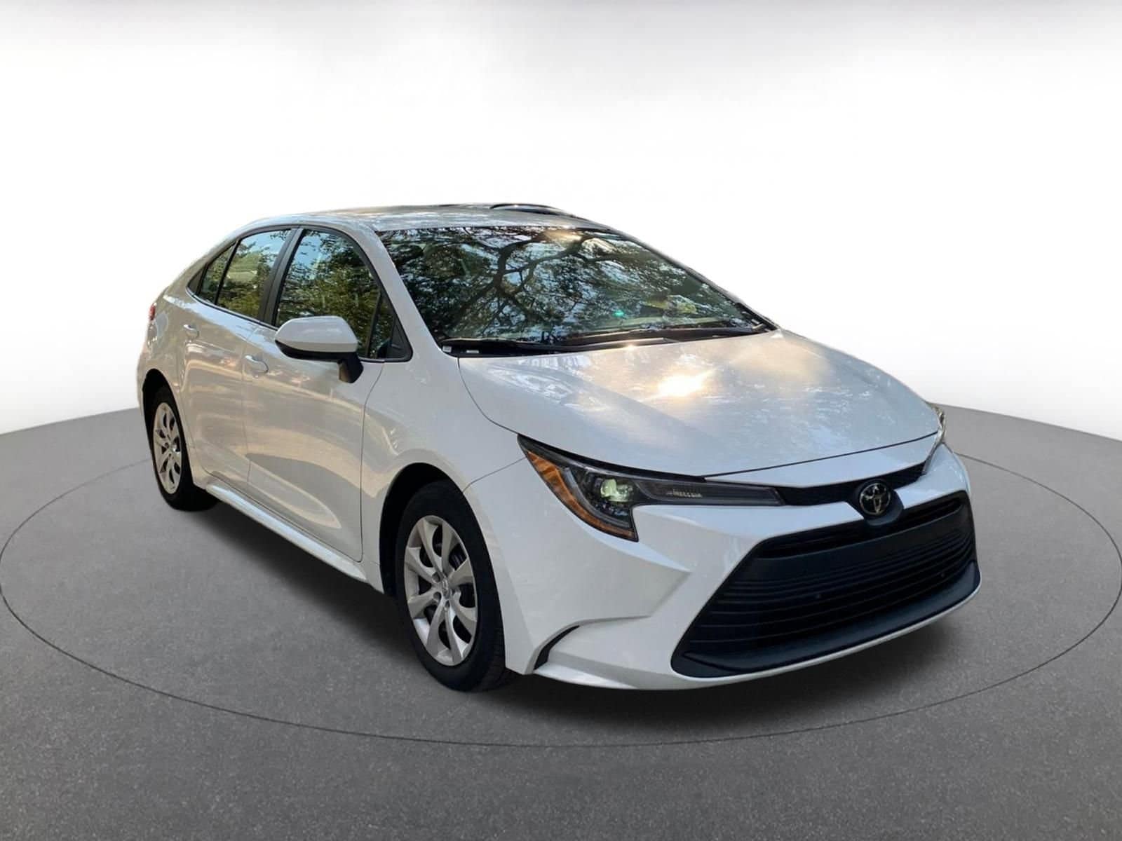 Thumbnail: 2025 Toyota Corolla - 1