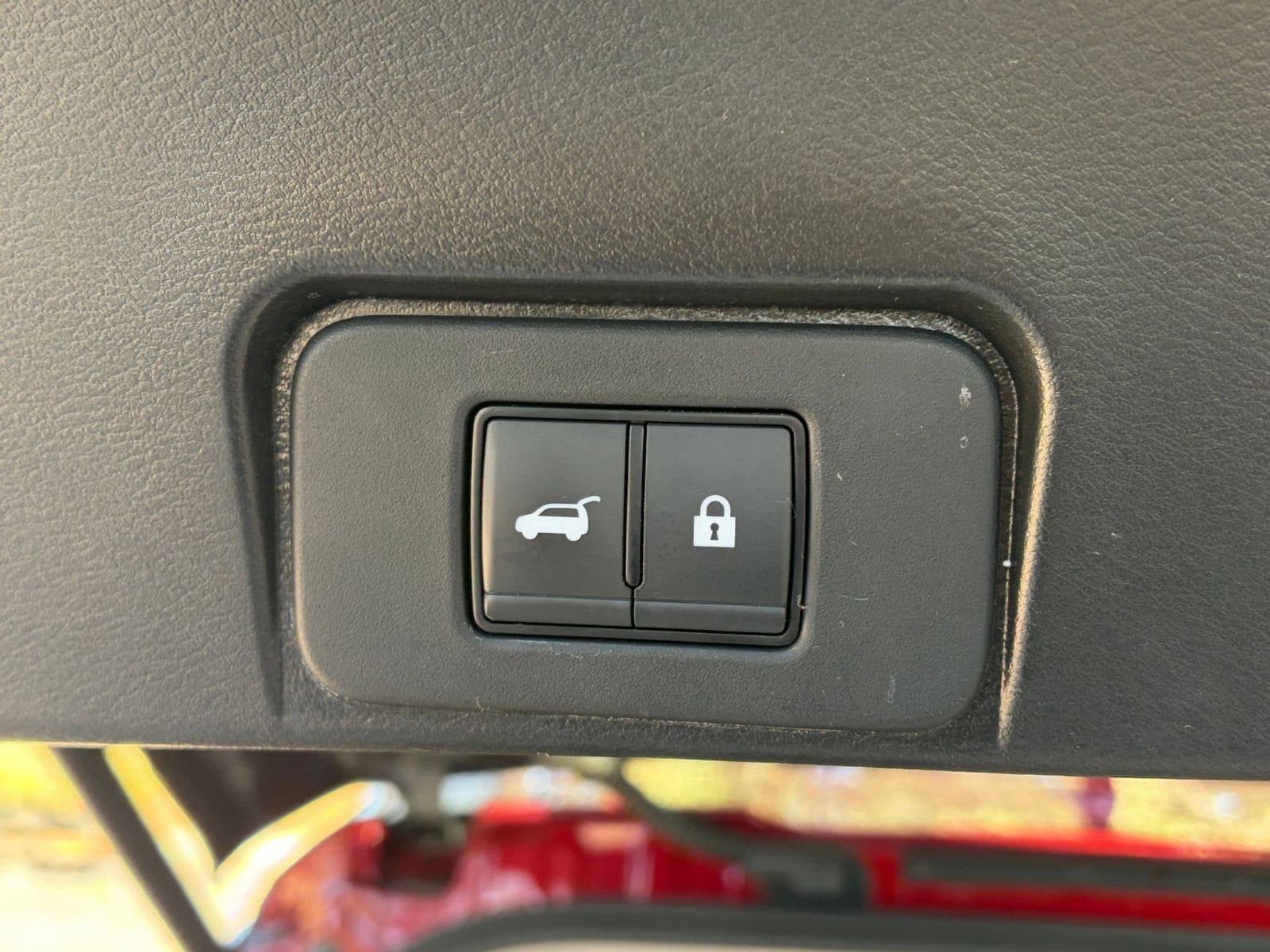 Thumbnail: 2023 Nissan Rogue - 20