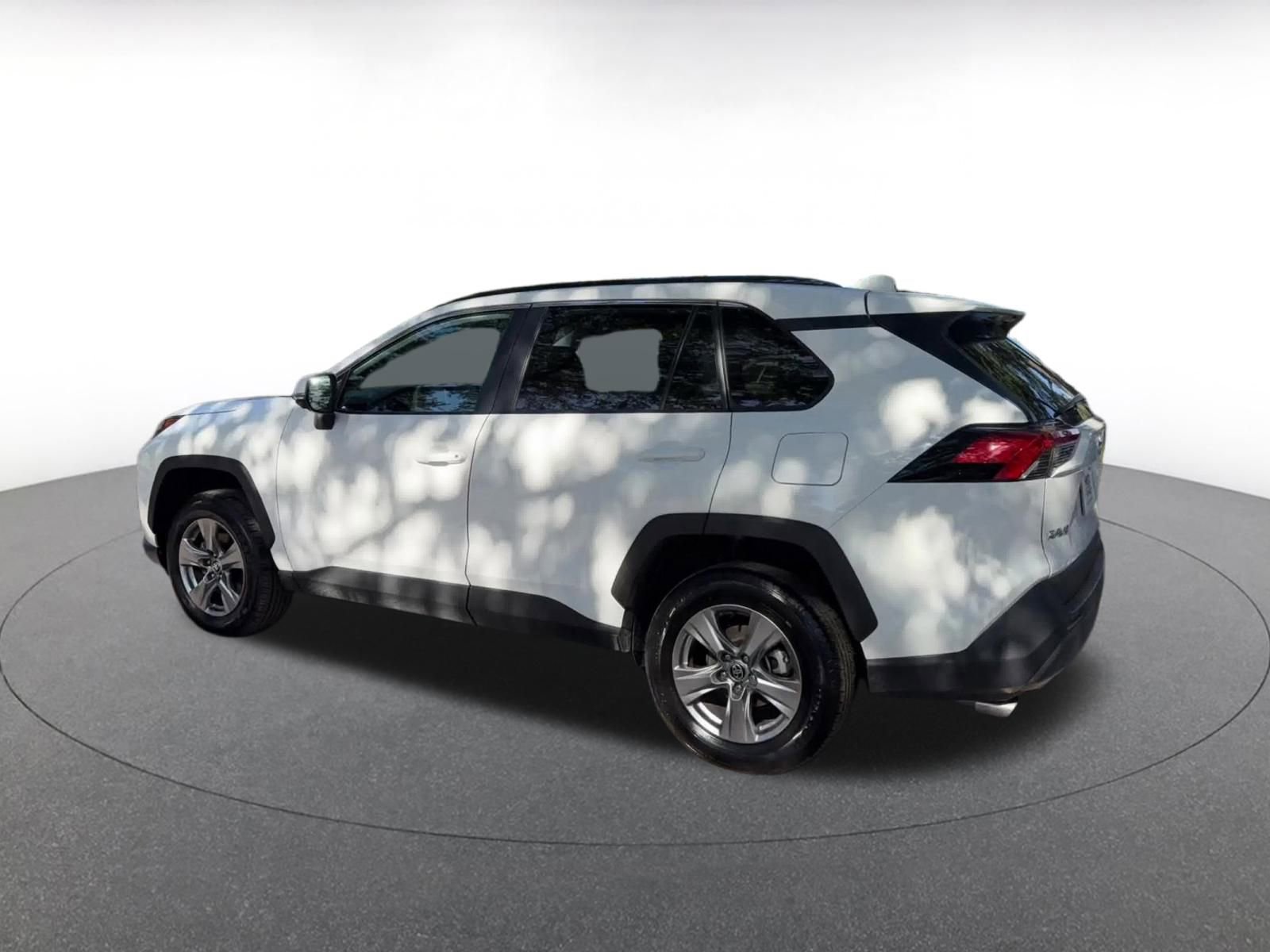 Thumbnail: 2025 Toyota RAV4 - 11