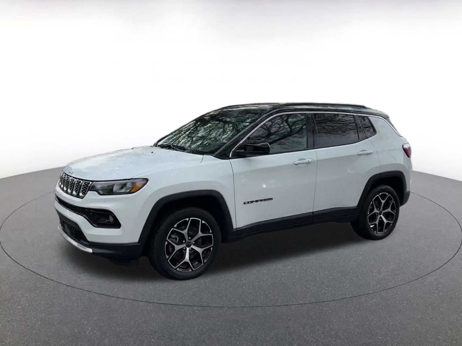 Thumbnail: 2025 Jeep Compass - 8