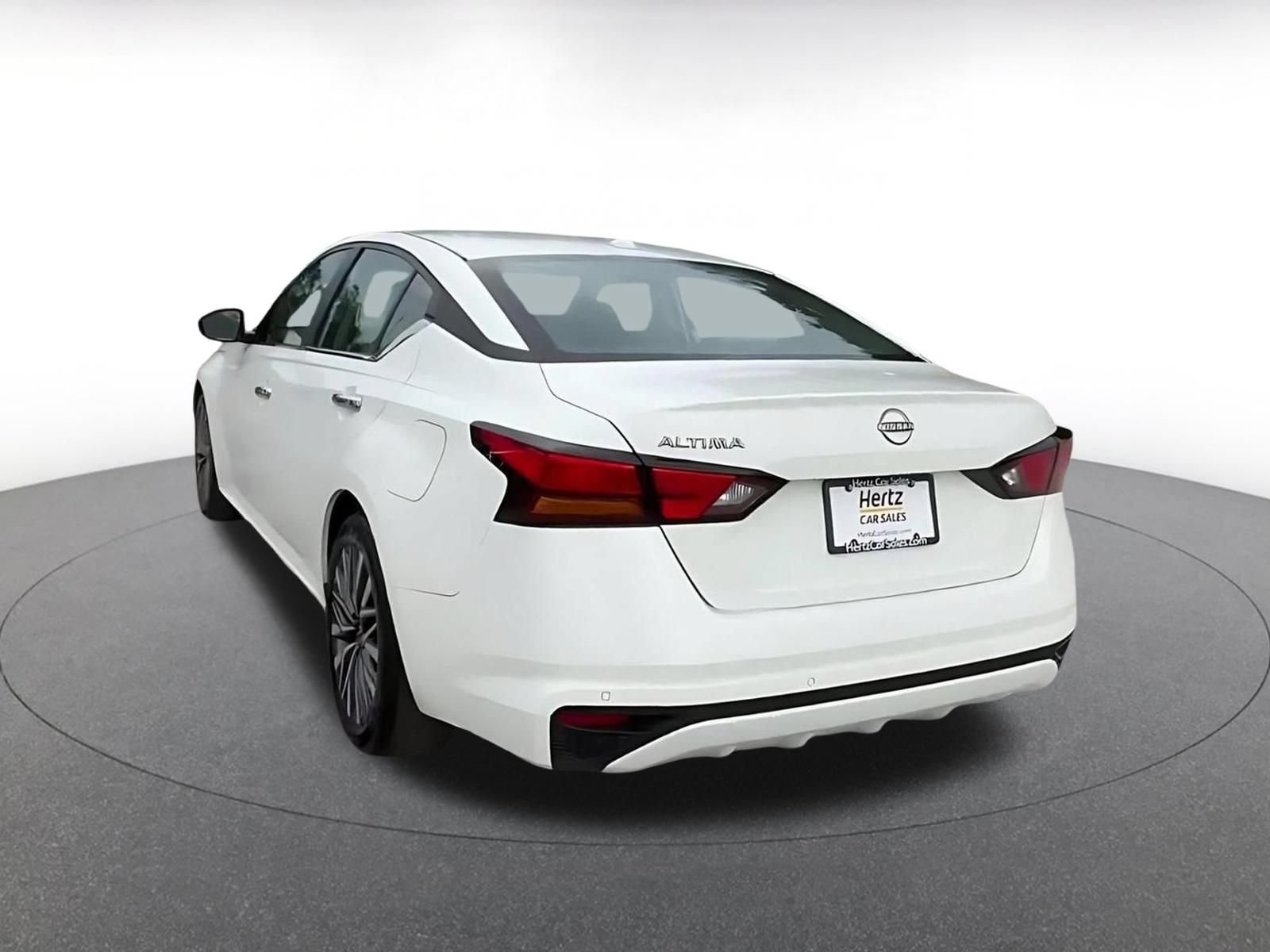 Thumbnail: 2025 Nissan Altima - 11