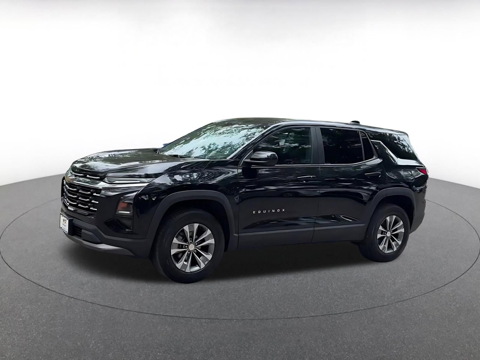 Thumbnail: 2025 Chevrolet Equinox - 8