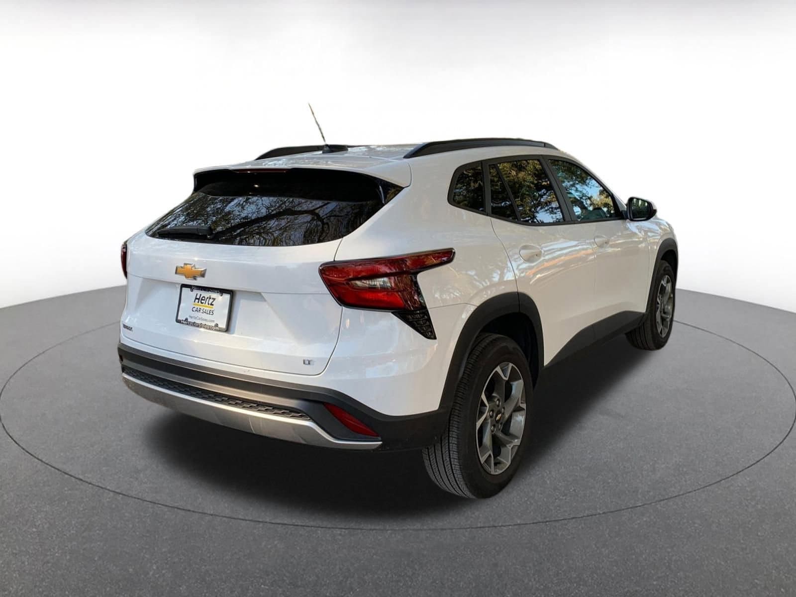 Thumbnail: 2025 Chevrolet Trax - 7