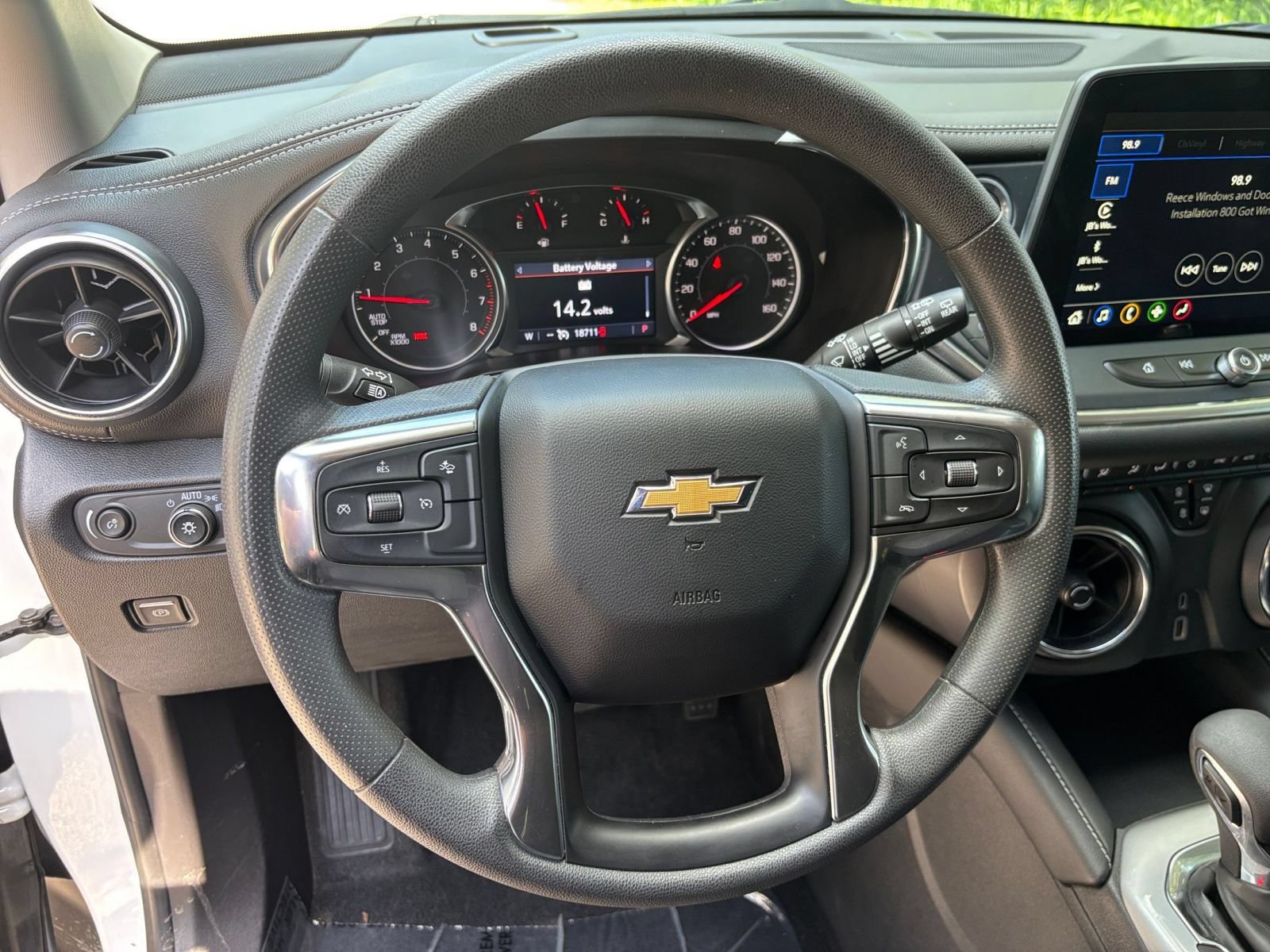 Thumbnail: 2025 Chevrolet Blazer - 28