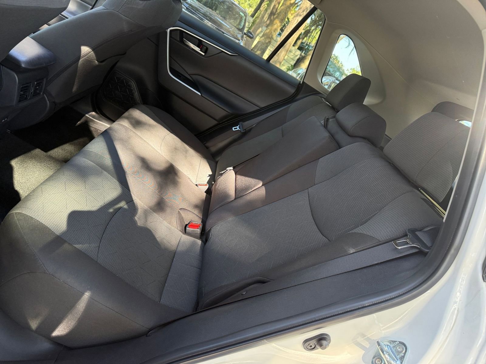 Thumbnail: 2025 Toyota RAV4 - 22