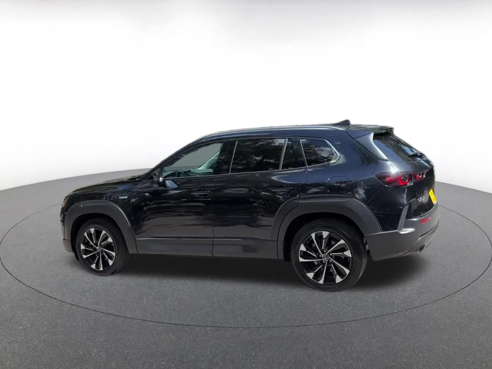 Thumbnail: 2025 Mazda CX-50 - 10