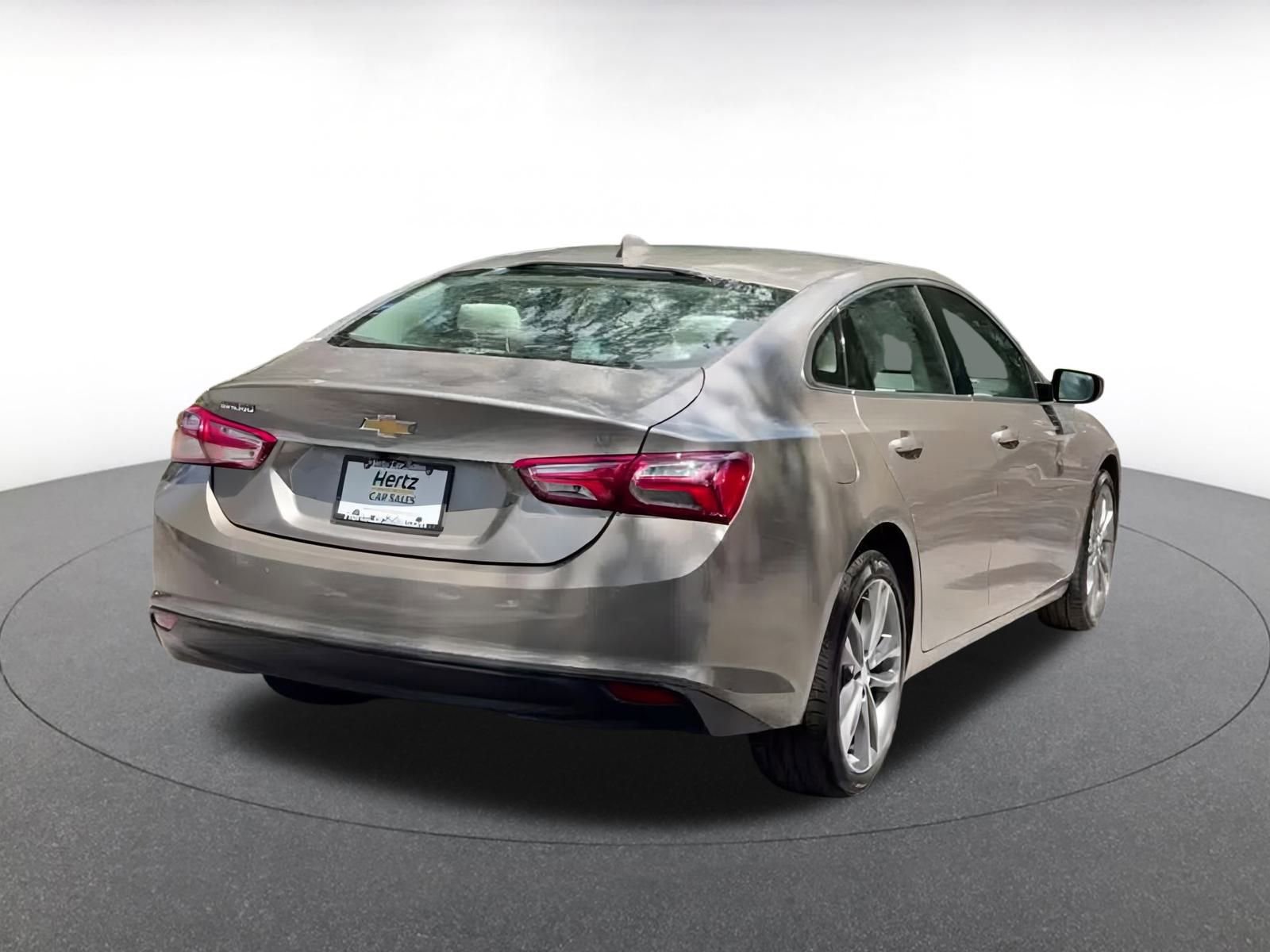 Thumbnail: 2024 Chevrolet Malibu - 14