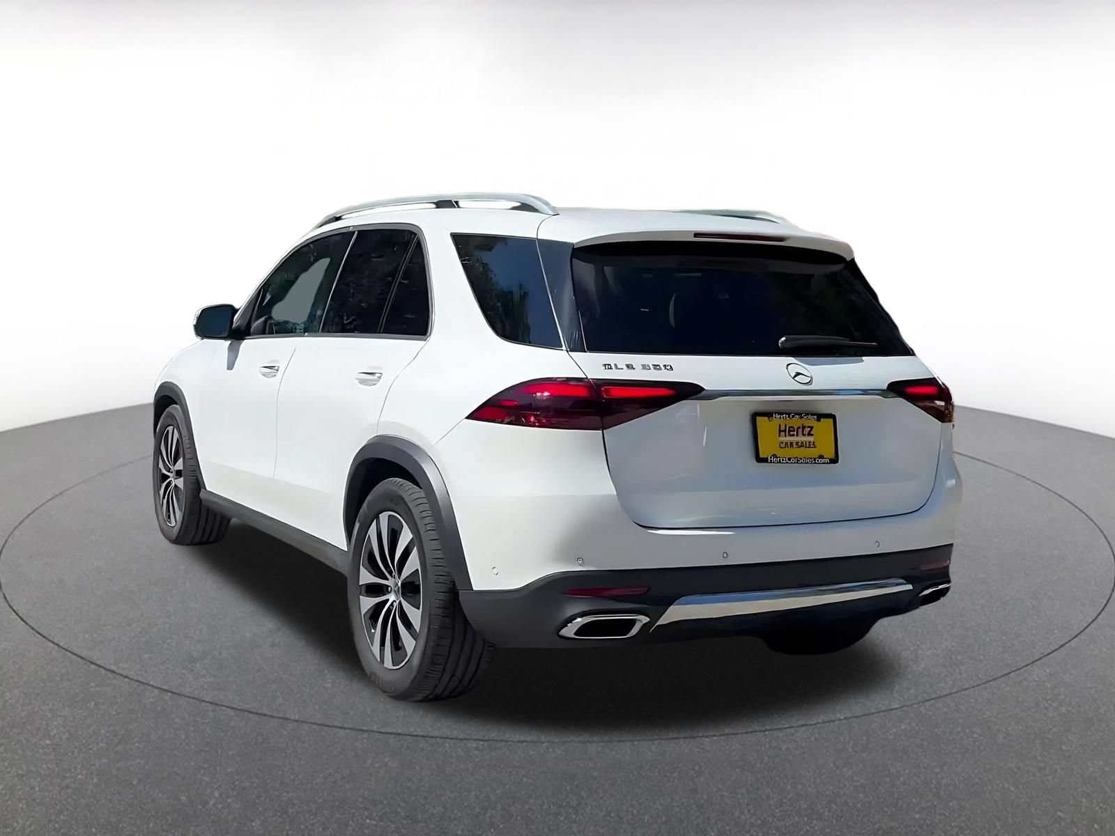 Thumbnail: 2026 Mercedes-Benz GLE - 10