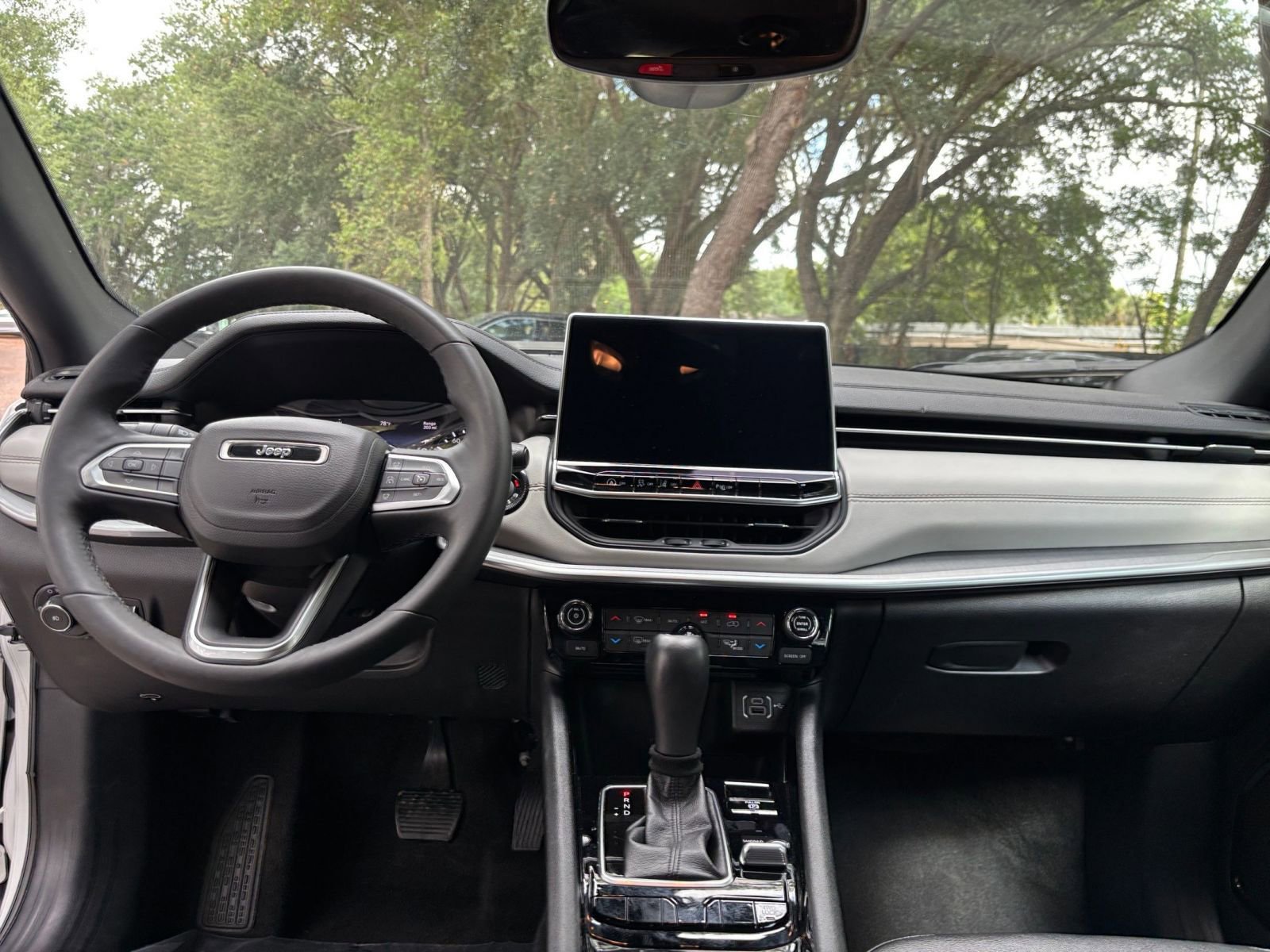 Thumbnail: 2025 Jeep Compass - 33