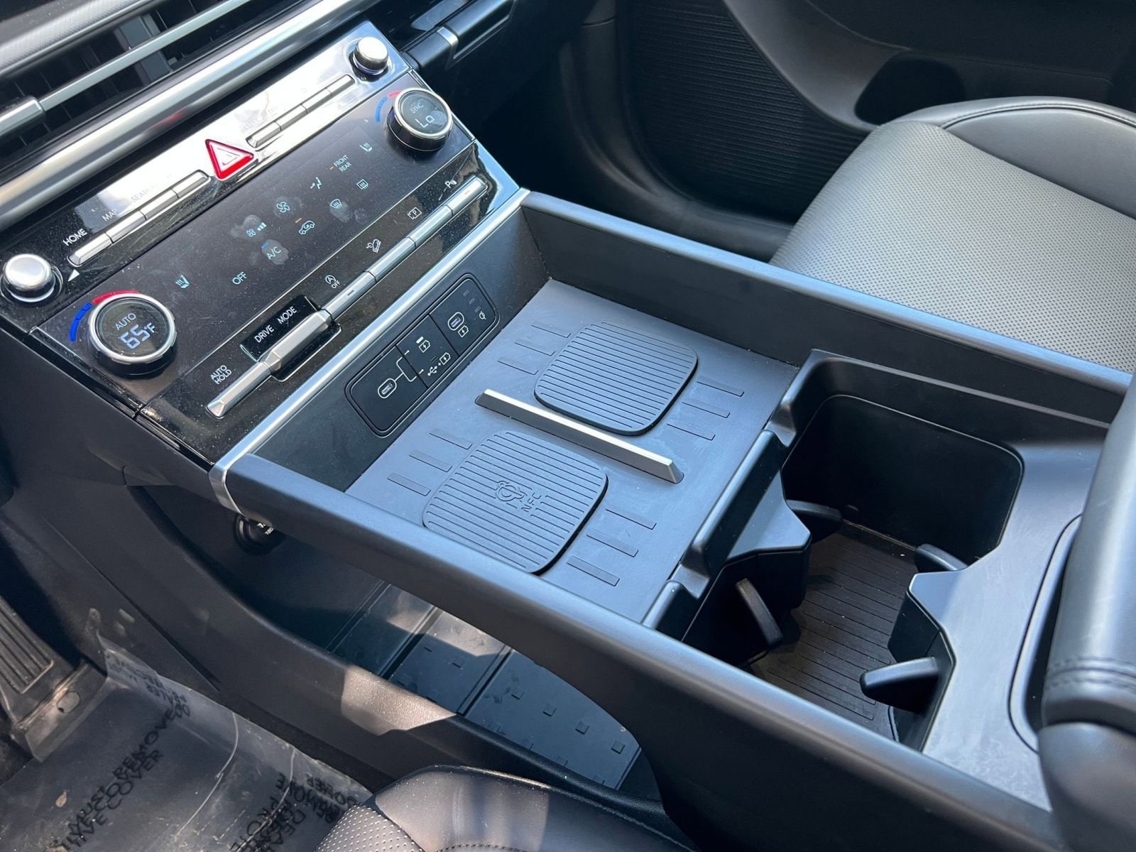 Thumbnail: 2025 Hyundai Santa Fe - 35