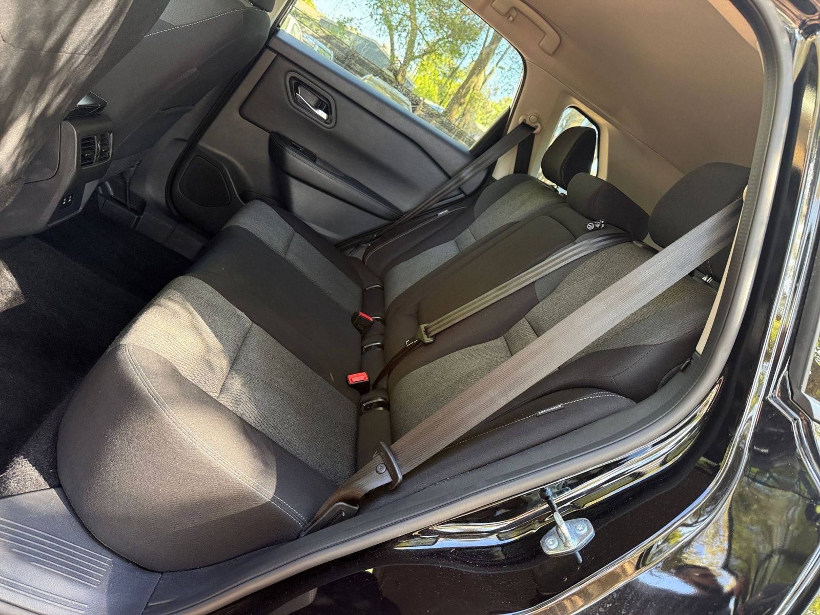 Thumbnail: 2025 Nissan Rogue - 34