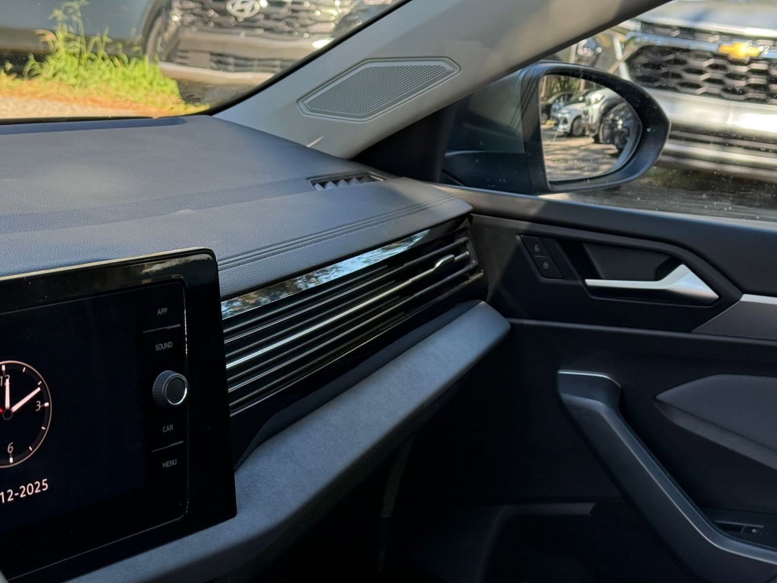 Thumbnail: 2025 Volkswagen Jetta - 29