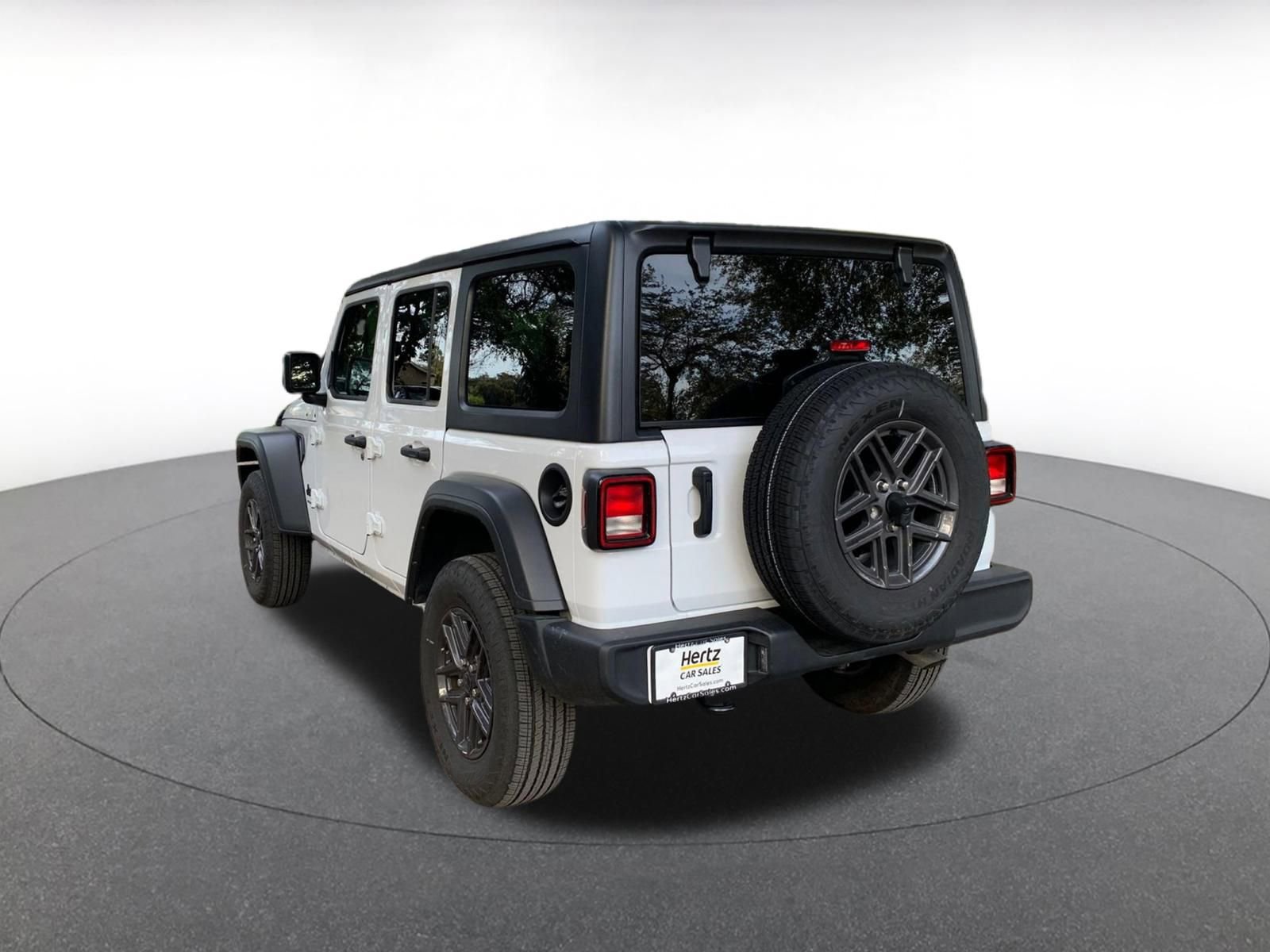 Thumbnail: 2025 Jeep Wrangler - 5