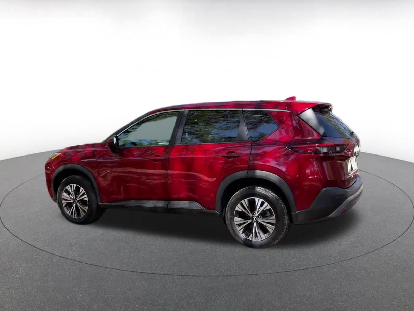 Thumbnail: 2023 Nissan Rogue - 9